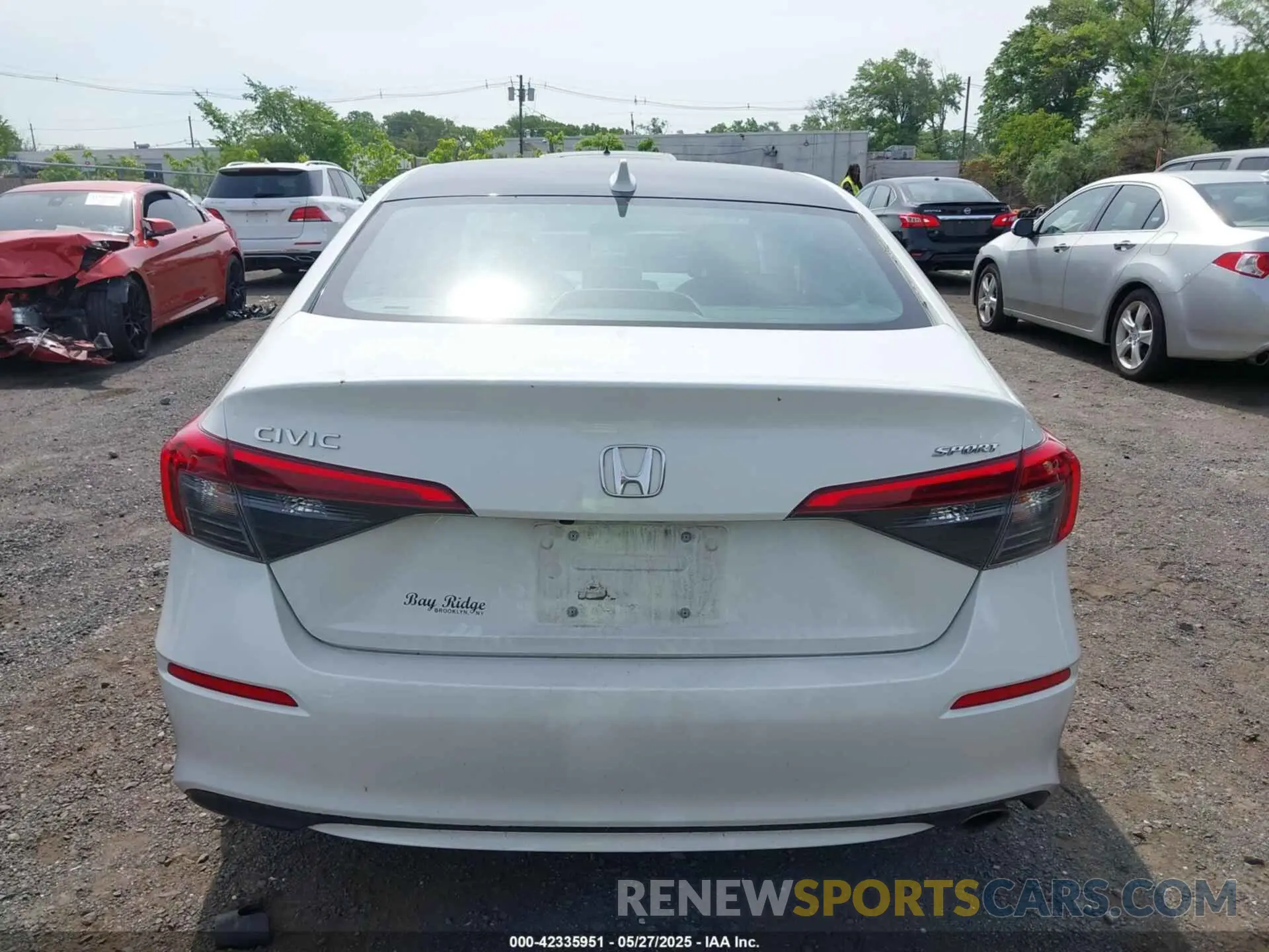 16 Photograph of a damaged car 2HGFE2F54RH520738 HONDA CIVIC 2024