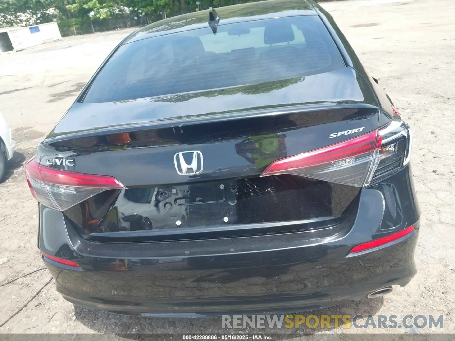 16 Photograph of a damaged car 2HGFE2F54RH521906 HONDA CIVIC 2024