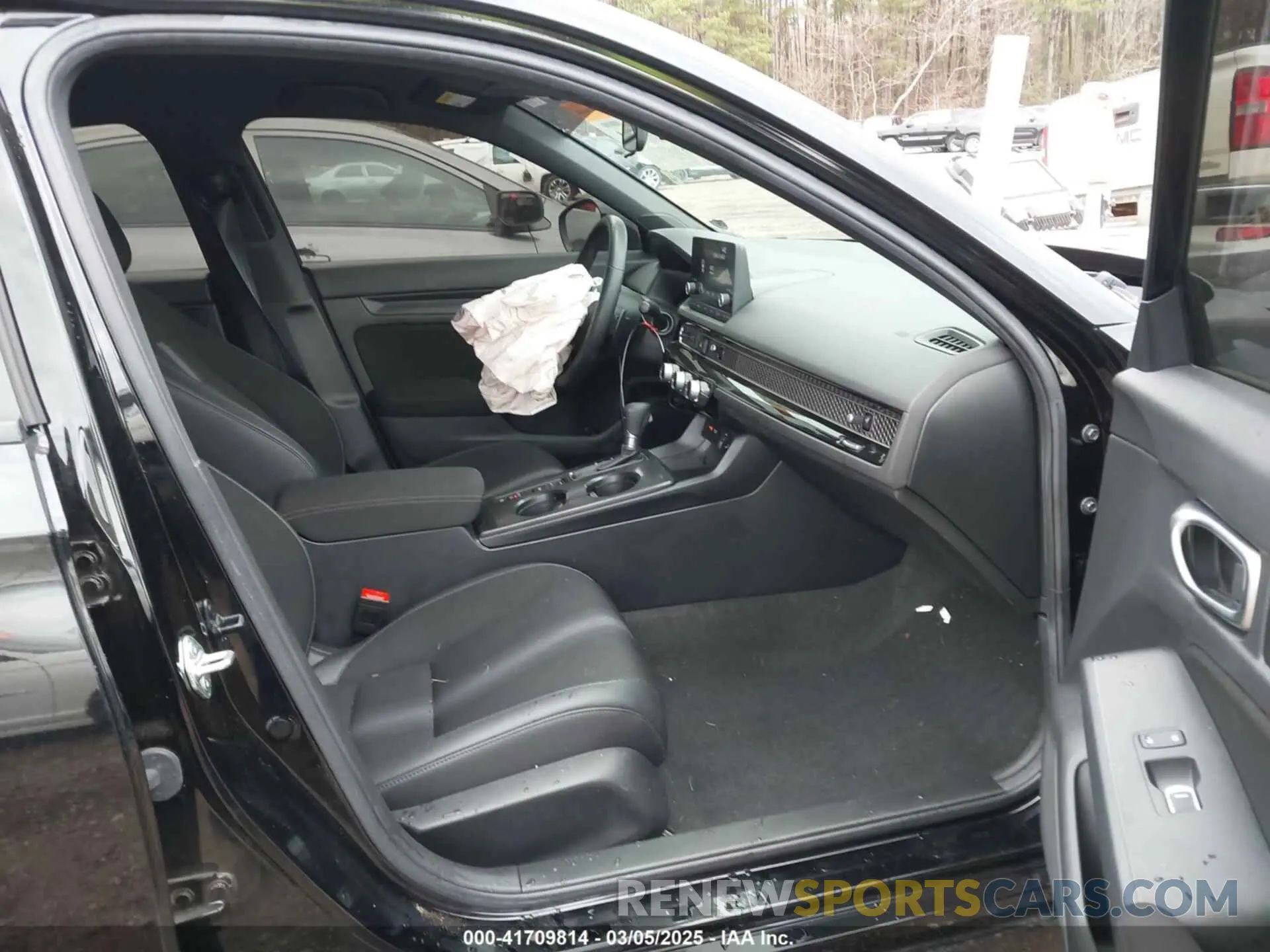 5 Photograph of a damaged car 2HGFE2F54RH522117 HONDA CIVIC 2024