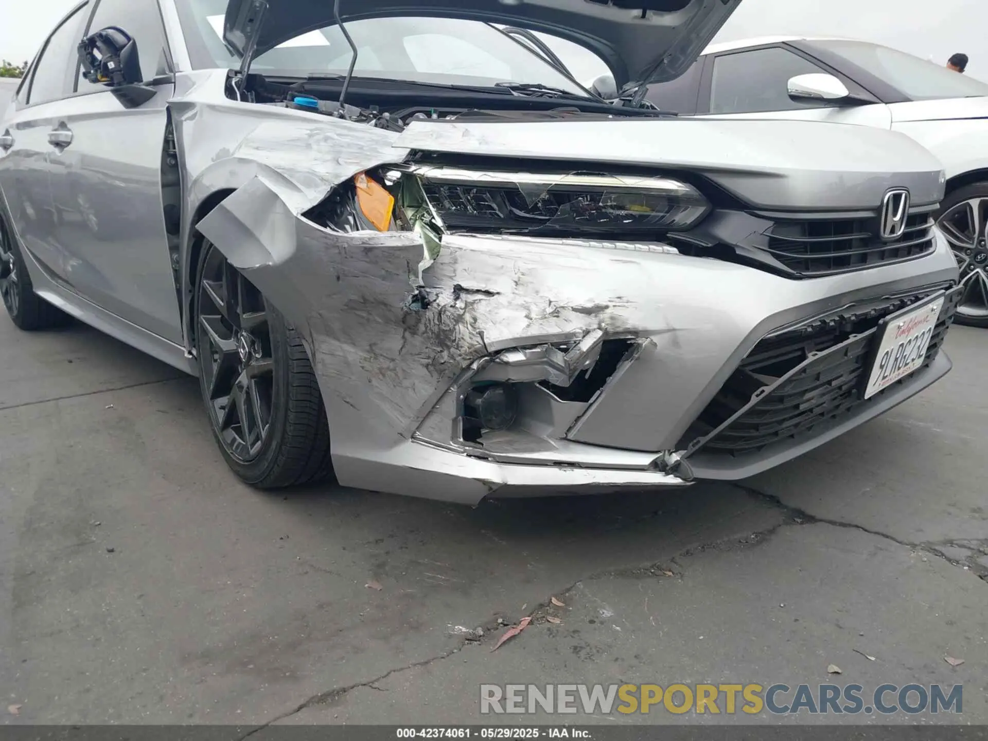 17 Photograph of a damaged car 2HGFE2F54RH552878 HONDA CIVIC 2024