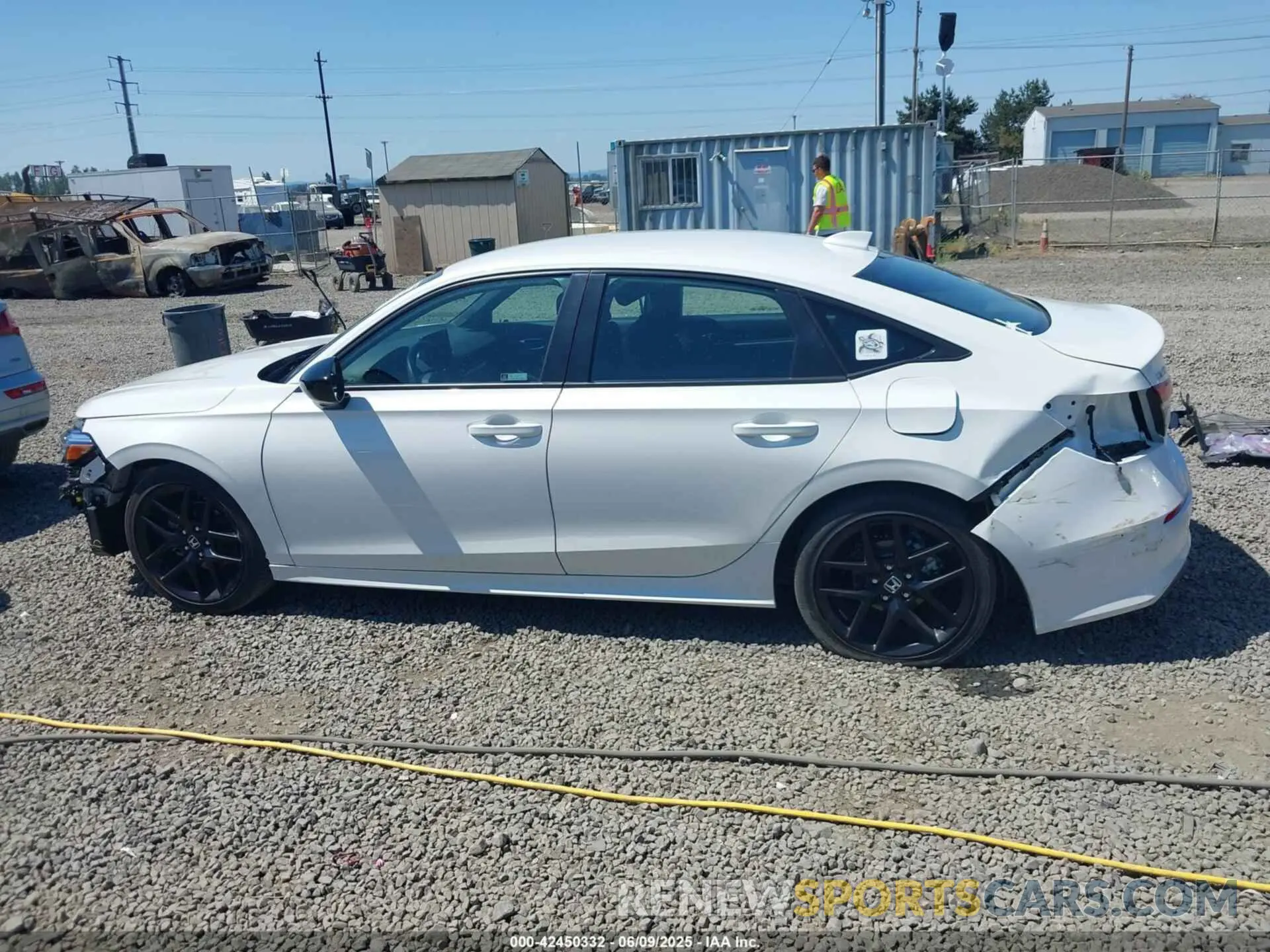 15 Photograph of a damaged car 2HGFE2F54RH574959 HONDA CIVIC 2024