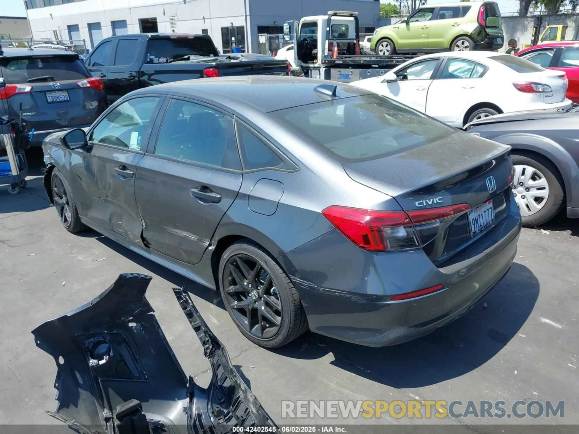 3 Photograph of a damaged car 2HGFE2F54RH575593 HONDA CIVIC 2024