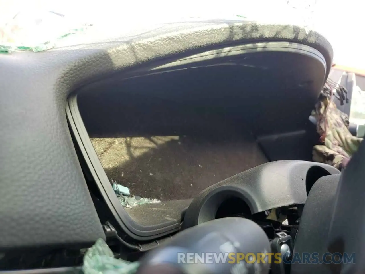 9 Photograph of a damaged car 2HGFE2F54RH590370 HONDA CIVIC 2024