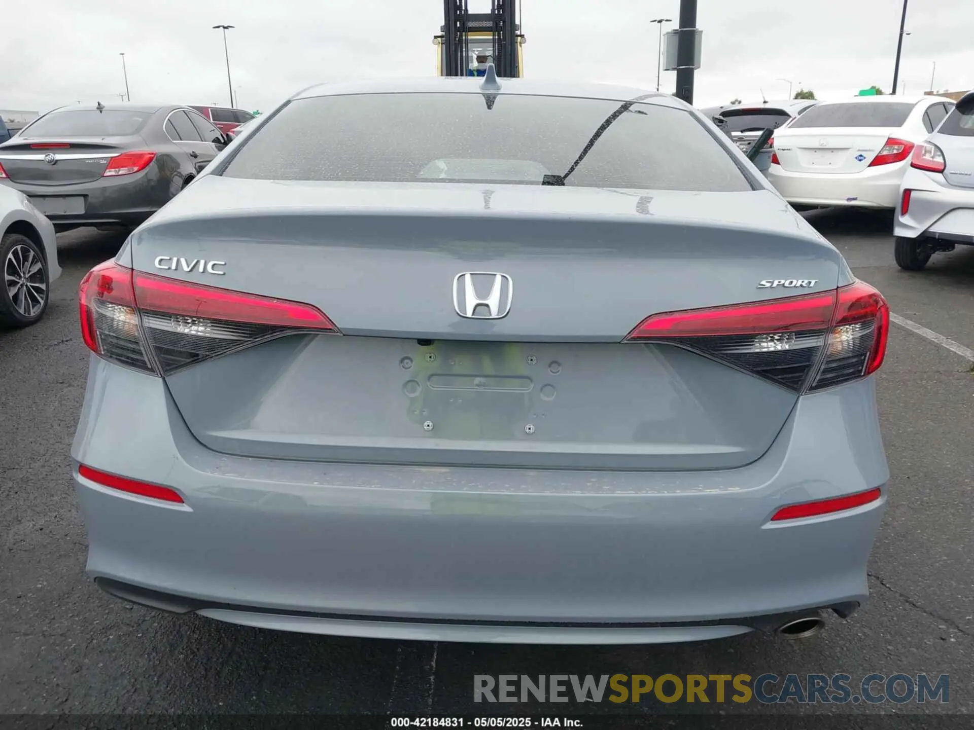 17 Photograph of a damaged car 2HGFE2F54RH595052 HONDA CIVIC 2024