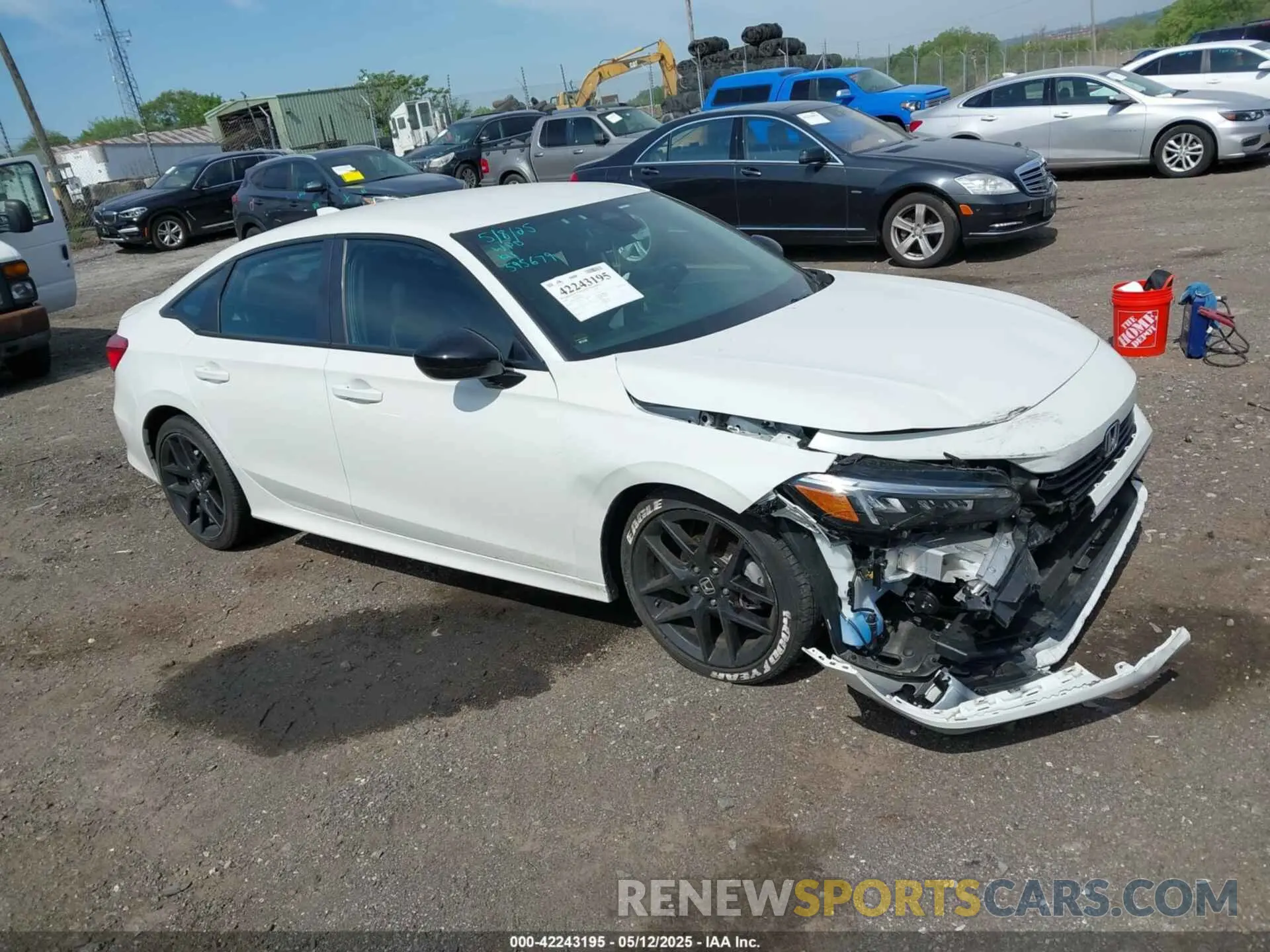 1 Photograph of a damaged car 2HGFE2F54RH595679 HONDA CIVIC 2024