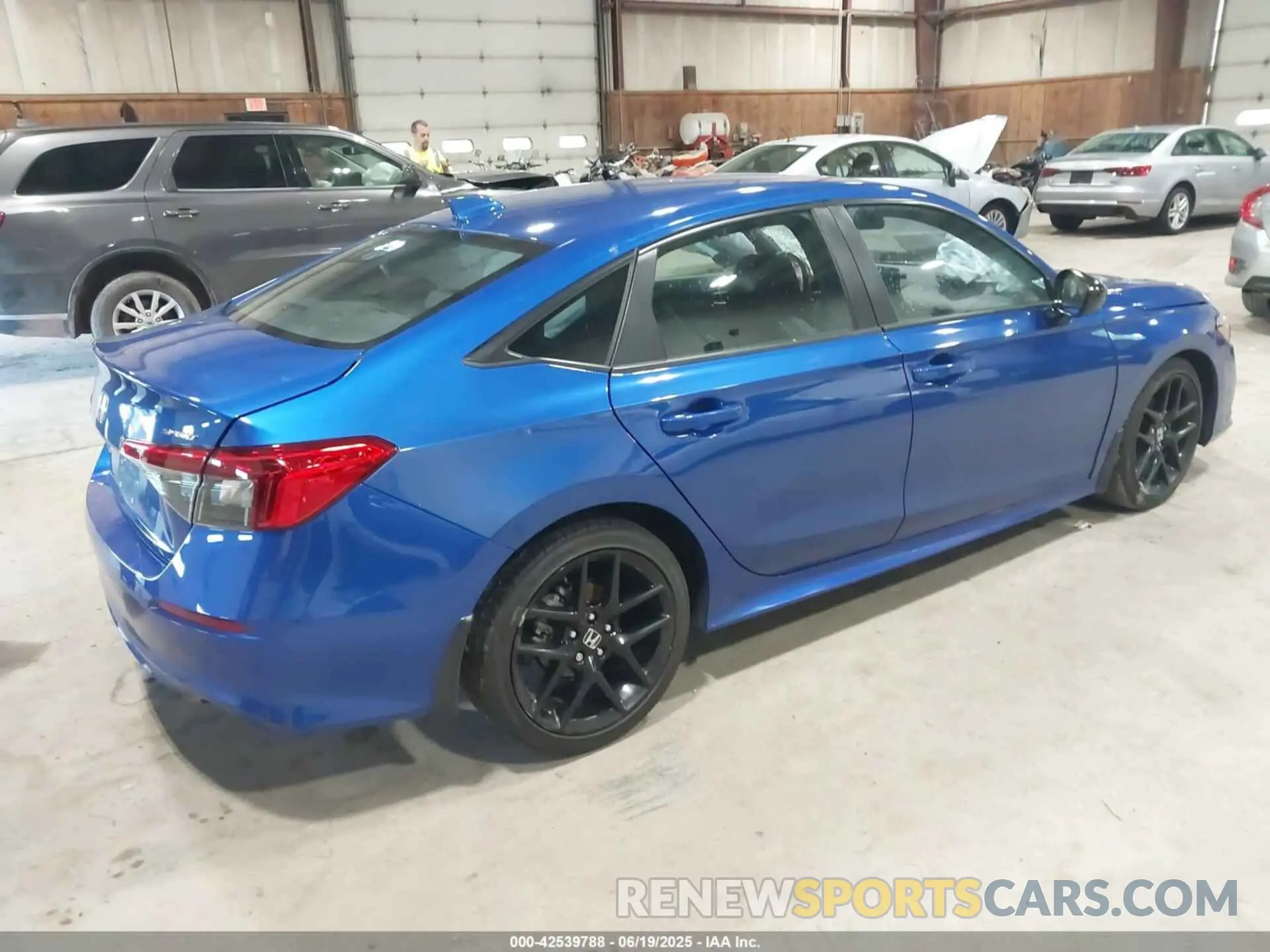 4 Photograph of a damaged car 2HGFE2F55RH504872 HONDA CIVIC 2024