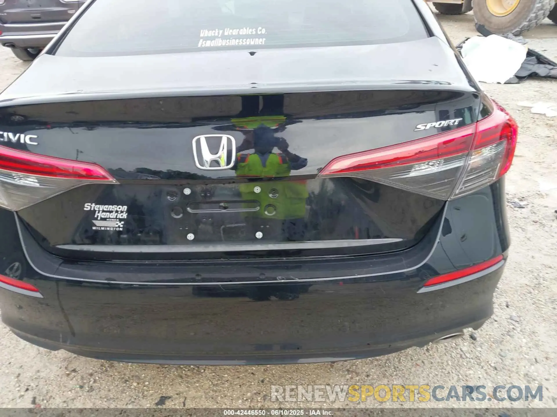 16 Photograph of a damaged car 2HGFE2F55RH537841 HONDA CIVIC 2024