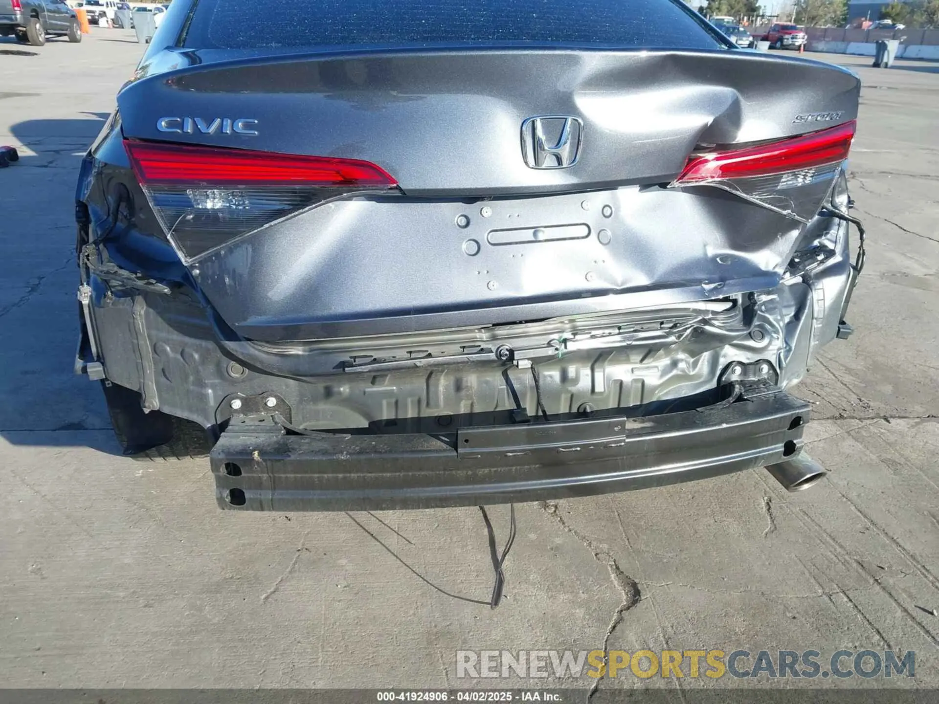6 Photograph of a damaged car 2HGFE2F55RH546765 HONDA CIVIC 2024