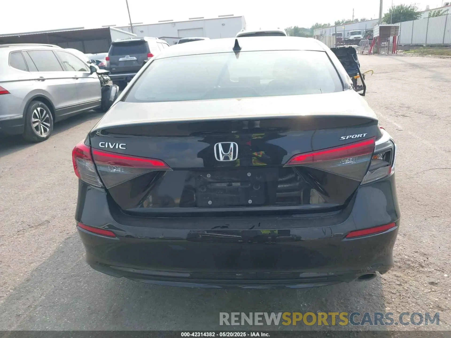 16 Photograph of a damaged car 2HGFE2F55RH551920 HONDA CIVIC 2024