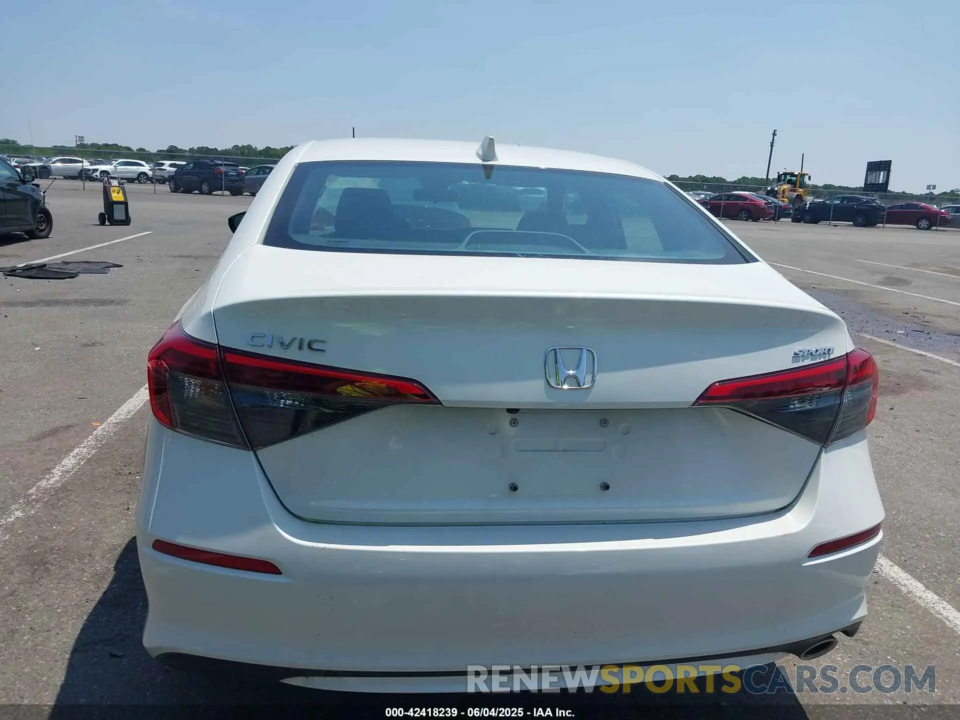 16 Photograph of a damaged car 2HGFE2F55RH563713 HONDA CIVIC 2024