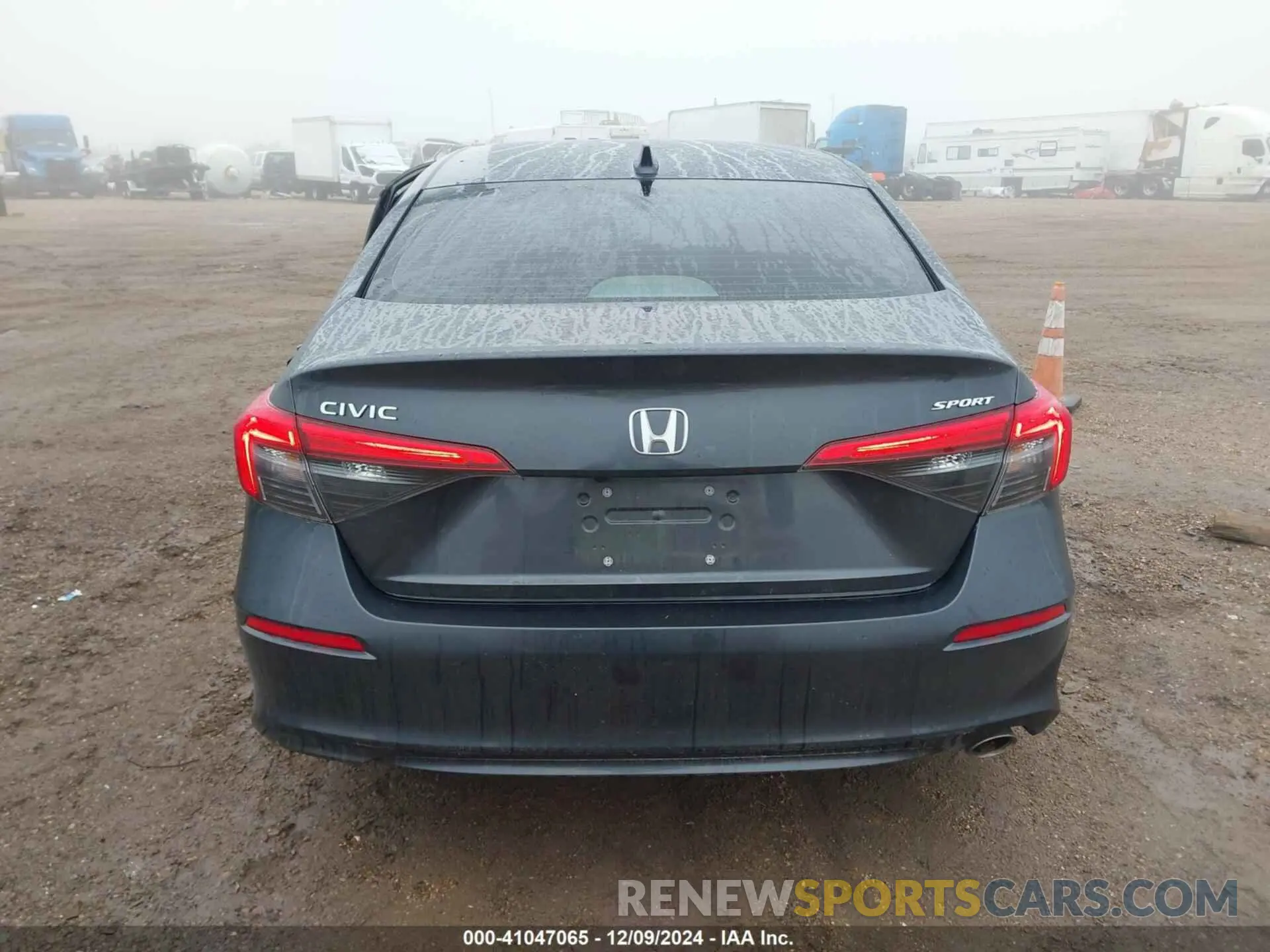 16 Photograph of a damaged car 2HGFE2F55RH575599 HONDA CIVIC 2024