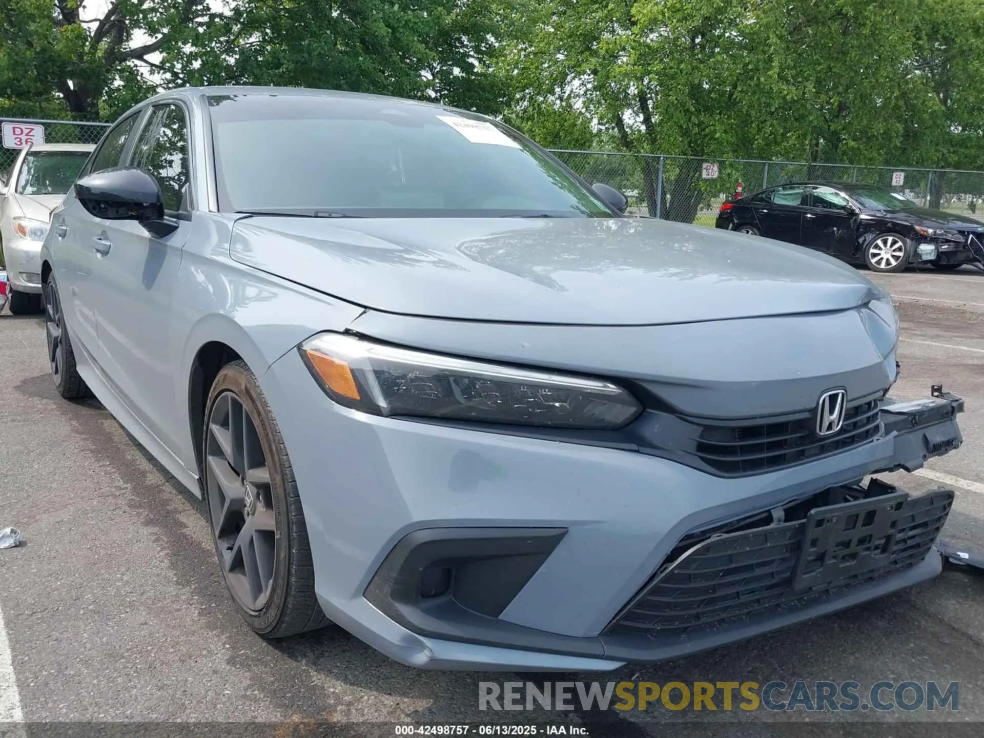 1 Photograph of a damaged car 2HGFE2F55RH577305 HONDA CIVIC 2024