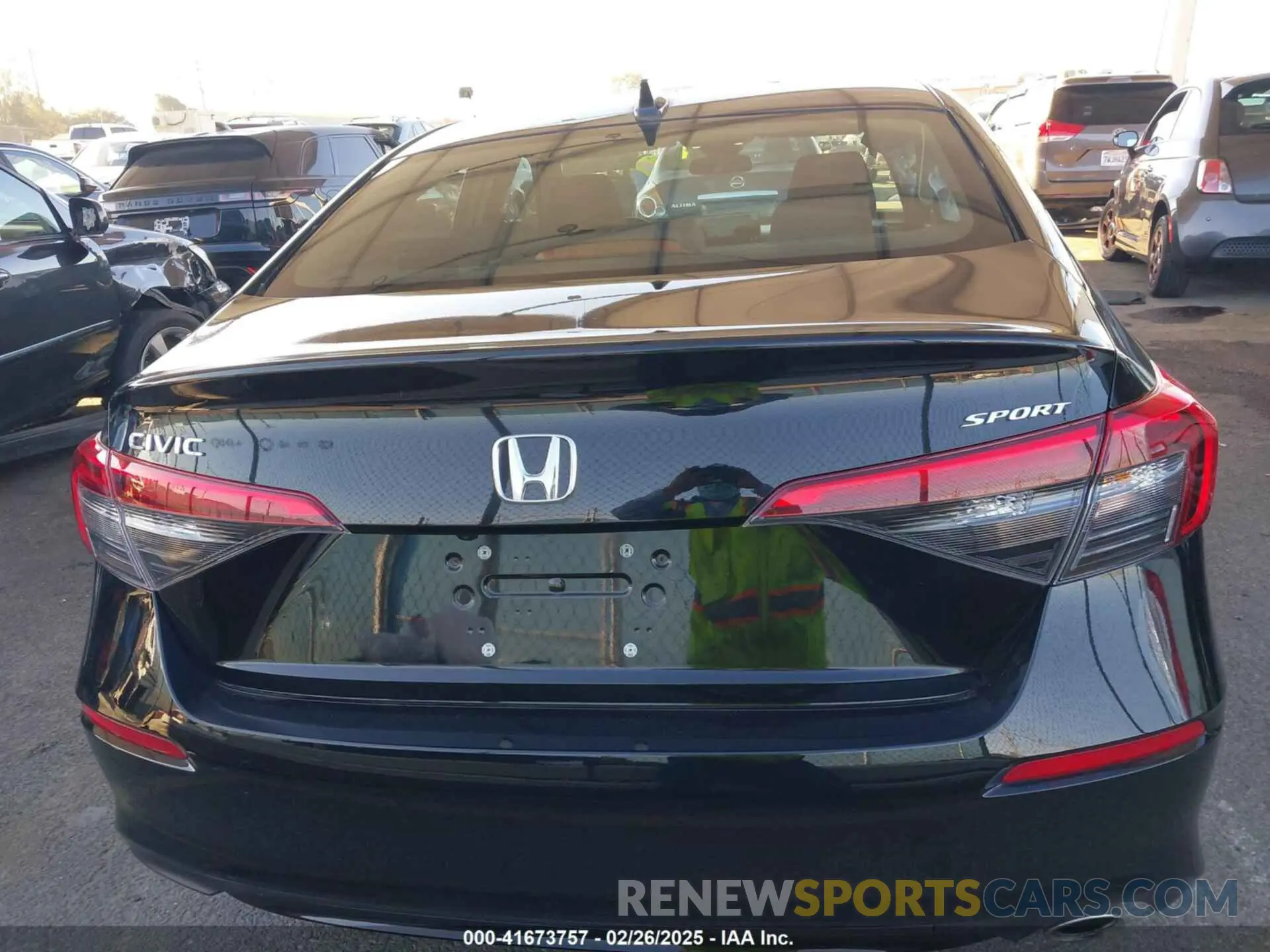 16 Photograph of a damaged car 2HGFE2F55RH587283 HONDA CIVIC 2024