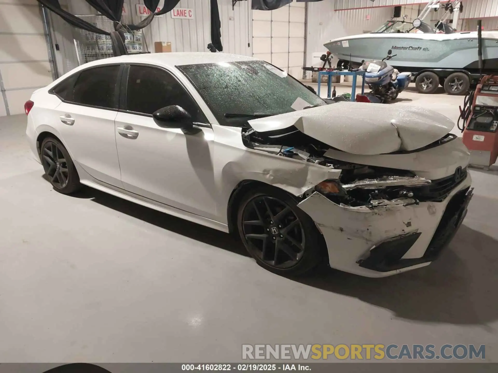 1 Photograph of a damaged car 2HGFE2F55RH591155 HONDA CIVIC 2024