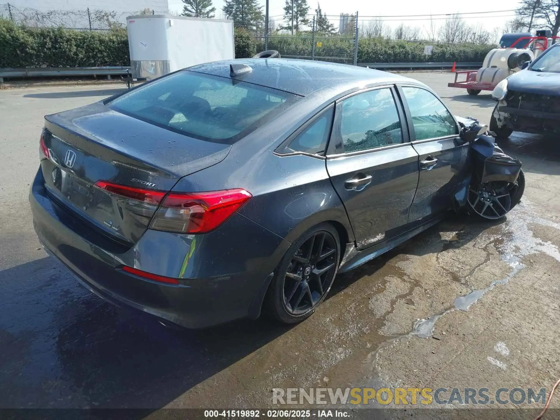 4 Photograph of a damaged car 2HGFE2F56RH511040 HONDA CIVIC 2024