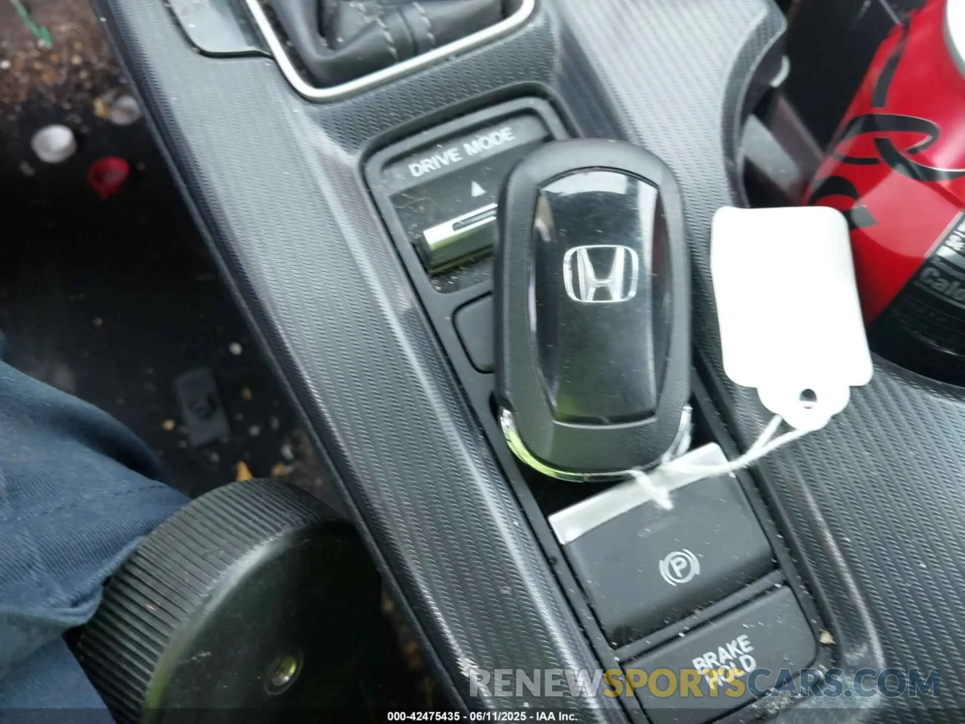 11 Photograph of a damaged car 2HGFE2F56RH515475 HONDA CIVIC 2024