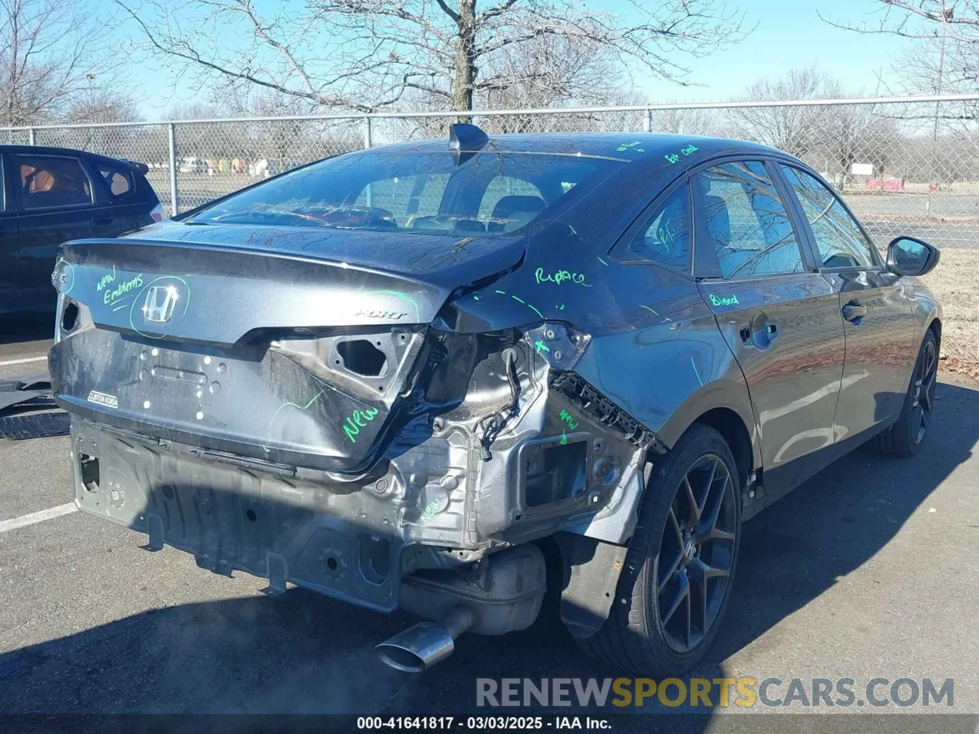 4 Photograph of a damaged car 2HGFE2F56RH520918 HONDA CIVIC 2024