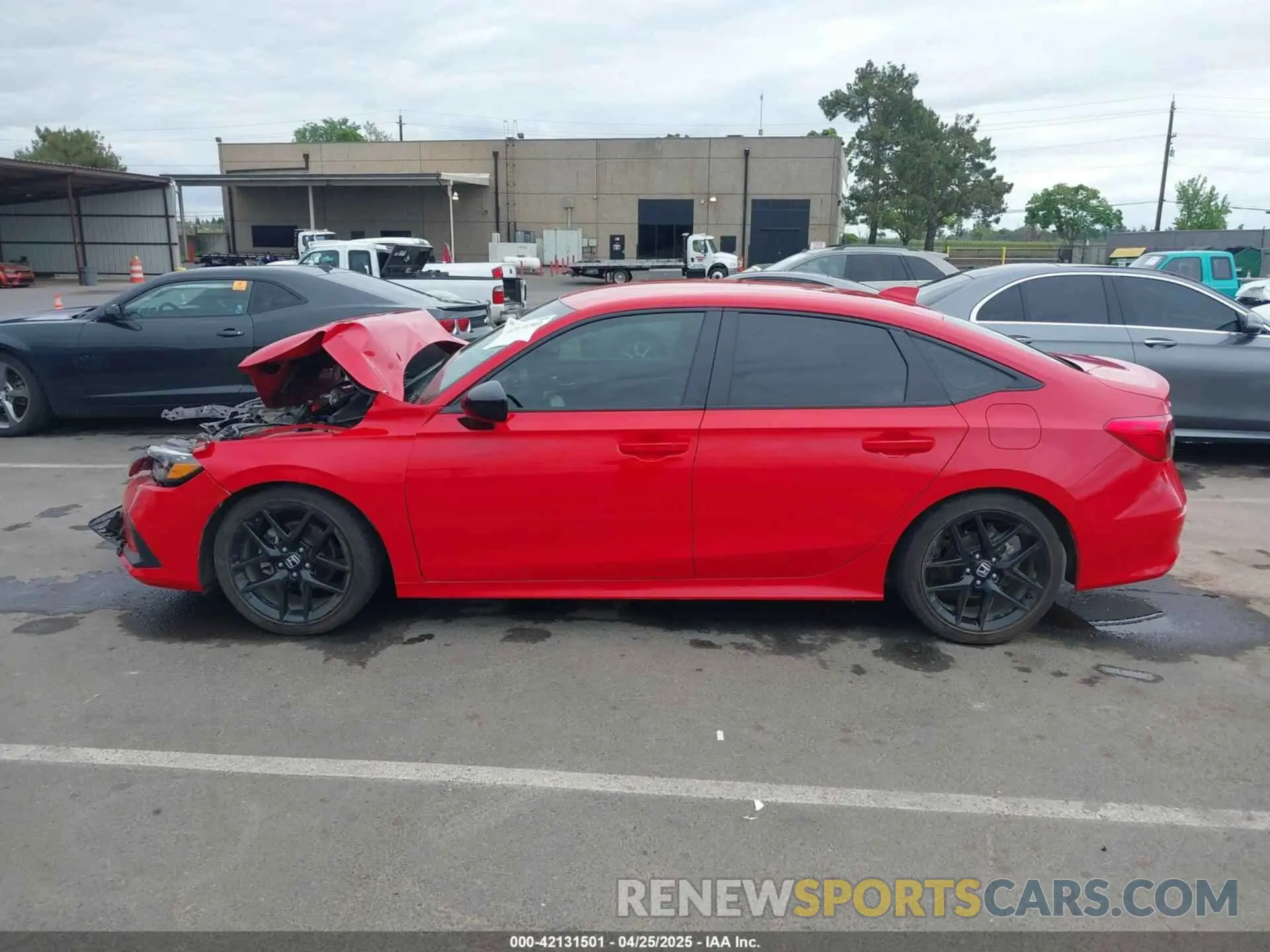 14 Photograph of a damaged car 2HGFE2F56RH525939 HONDA CIVIC 2024