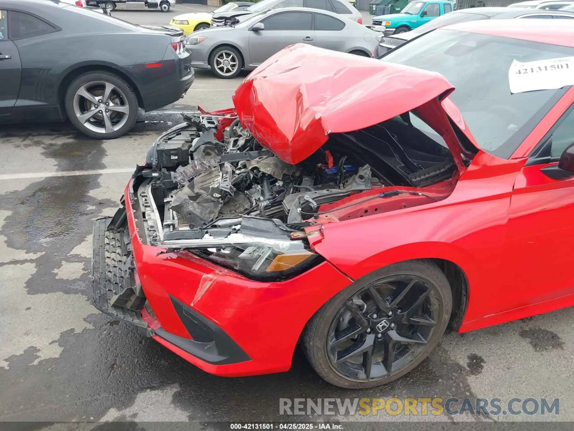17 Photograph of a damaged car 2HGFE2F56RH525939 HONDA CIVIC 2024