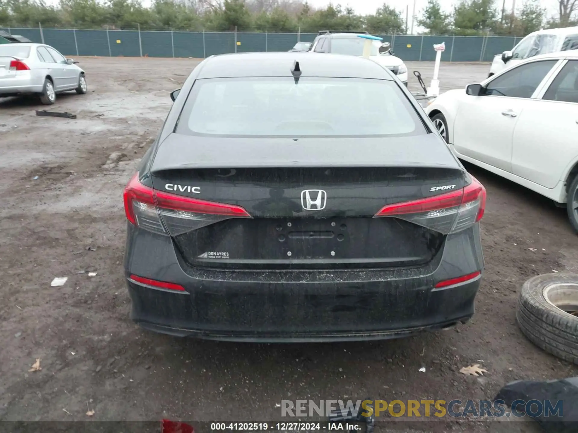 17 Photograph of a damaged car 2HGFE2F56RH528937 HONDA CIVIC 2024