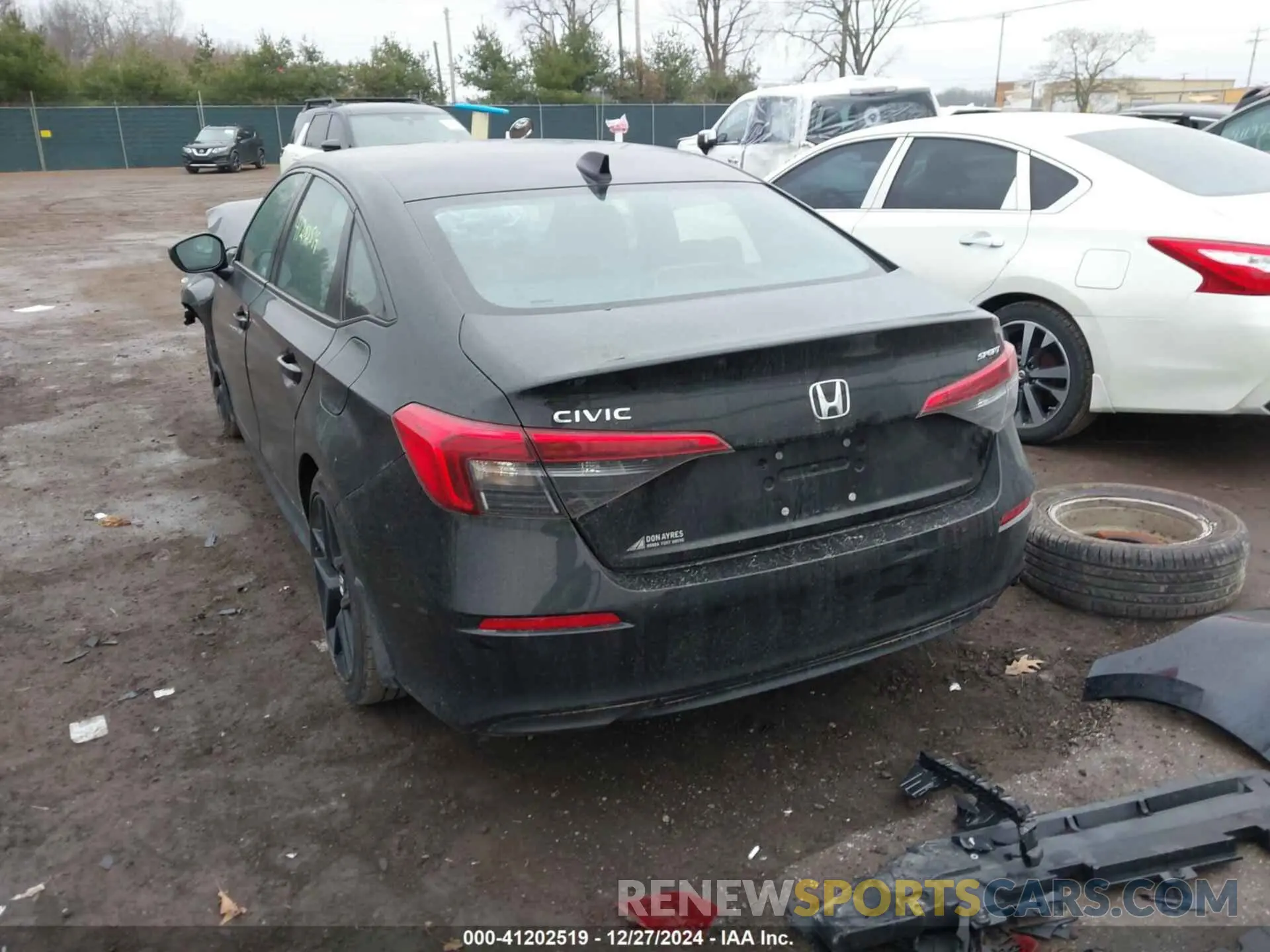 3 Photograph of a damaged car 2HGFE2F56RH528937 HONDA CIVIC 2024