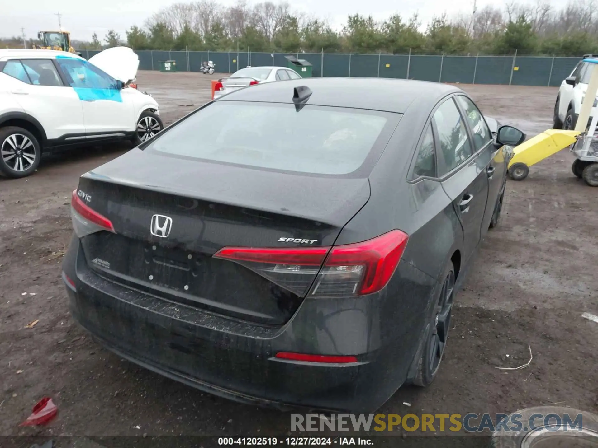 4 Photograph of a damaged car 2HGFE2F56RH528937 HONDA CIVIC 2024