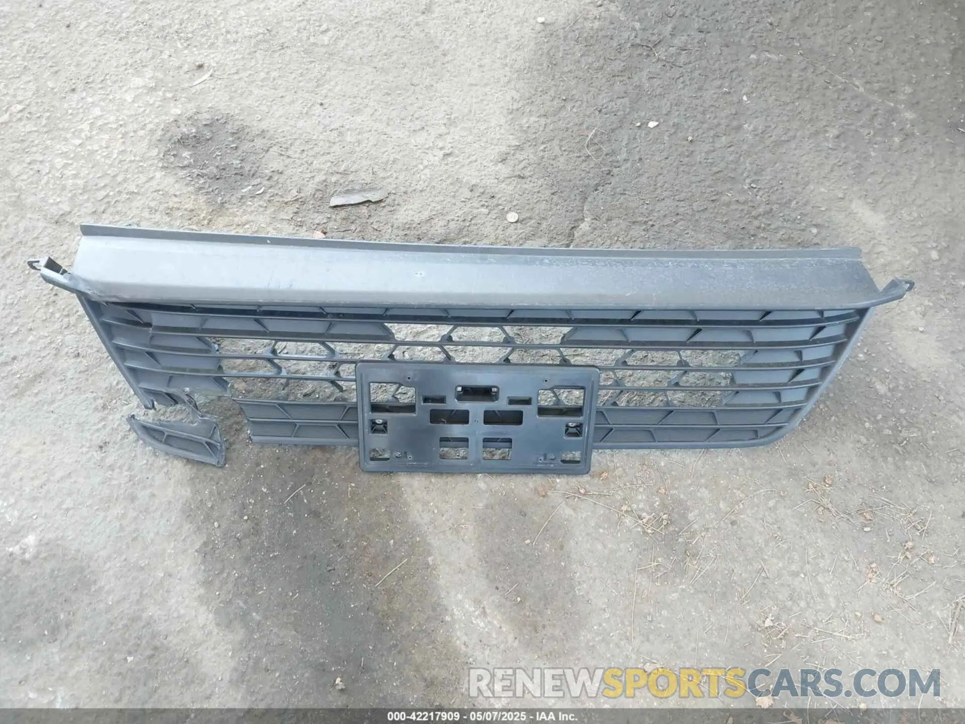 12 Photograph of a damaged car 2HGFE2F56RH531448 HONDA CIVIC 2024