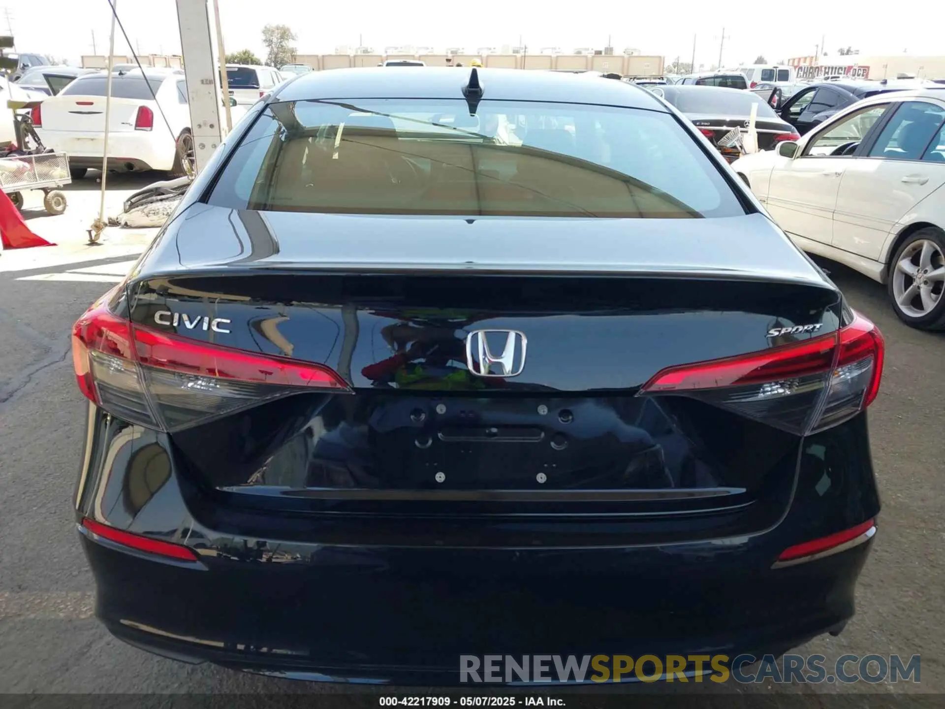 17 Photograph of a damaged car 2HGFE2F56RH531448 HONDA CIVIC 2024