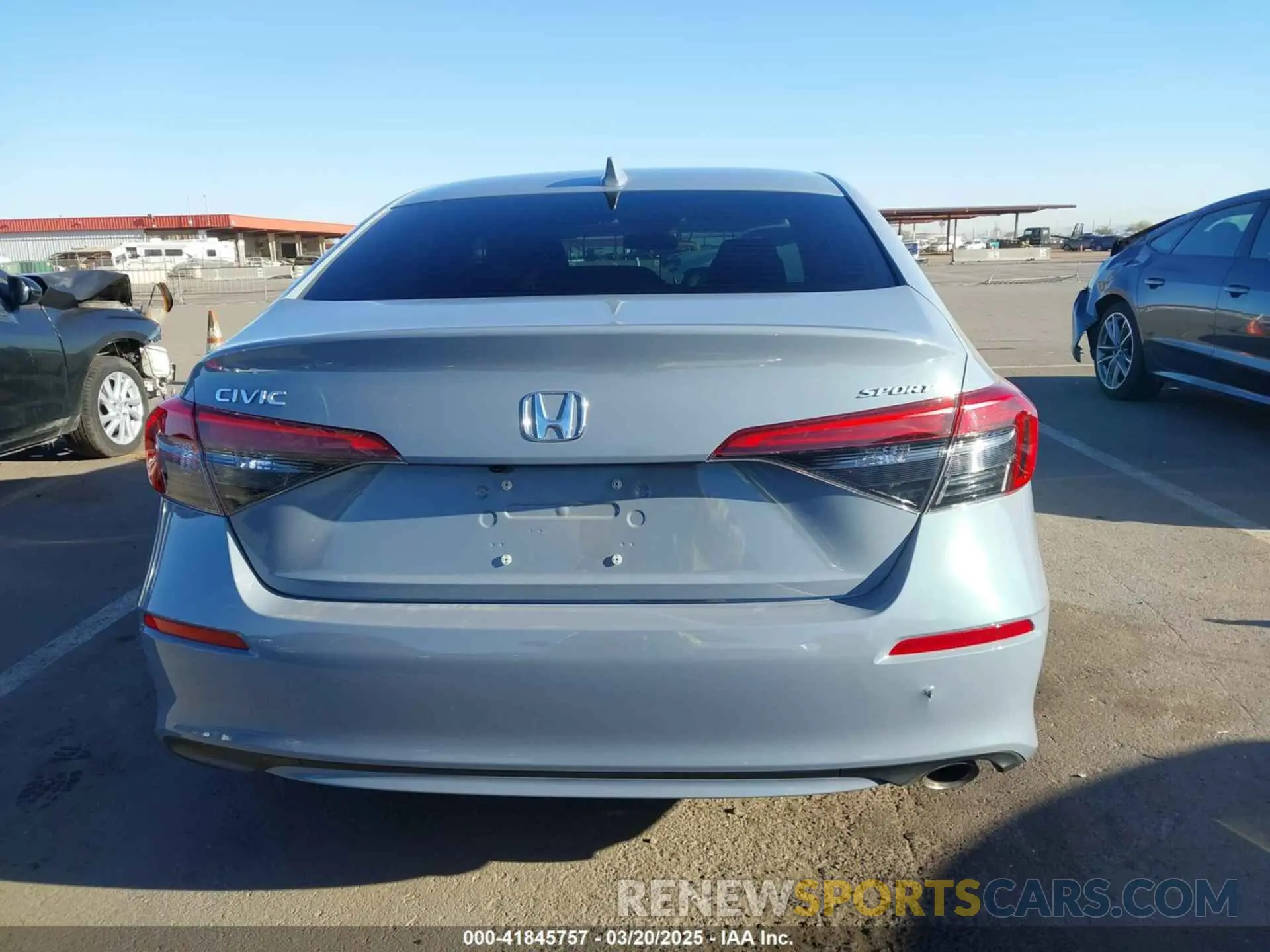 17 Photograph of a damaged car 2HGFE2F56RH560996 HONDA CIVIC 2024