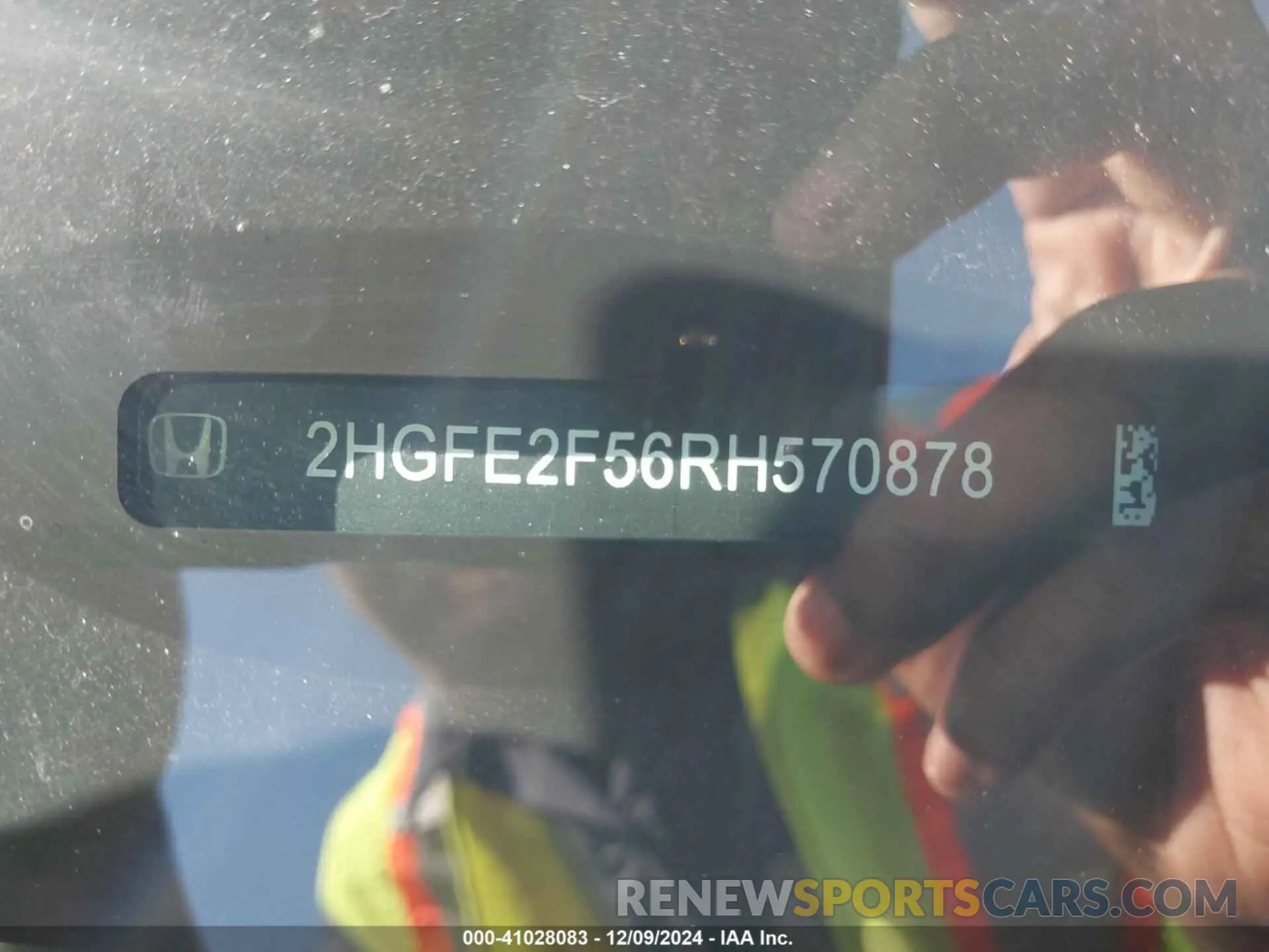 9 Photograph of a damaged car 2HGFE2F56RH570878 HONDA CIVIC 2024