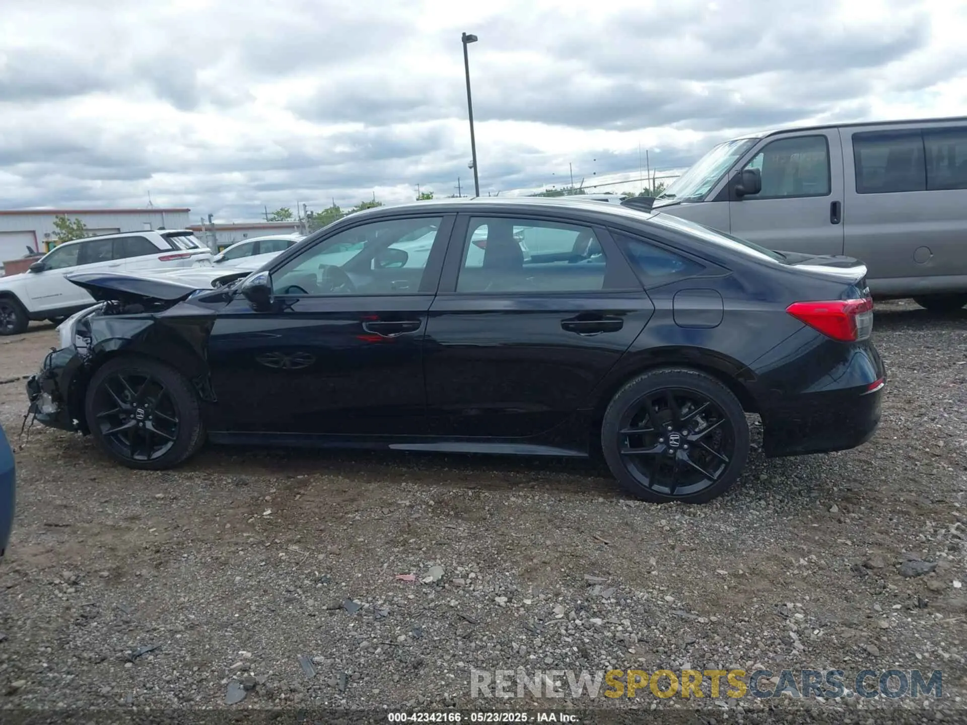 14 Photograph of a damaged car 2HGFE2F56RH580133 HONDA CIVIC 2024