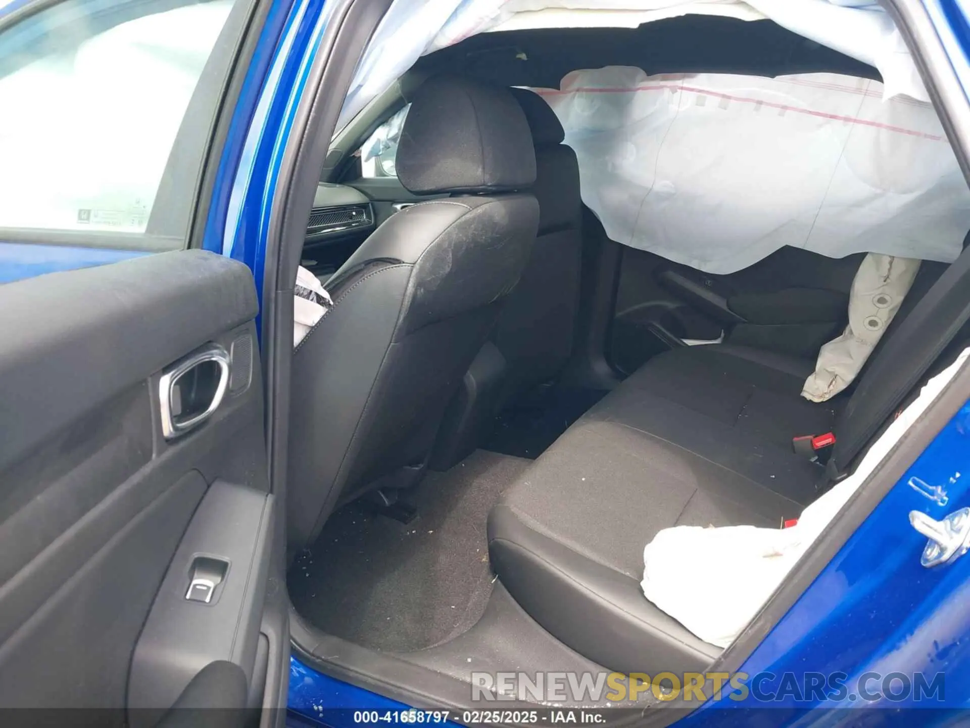 8 Photograph of a damaged car 2HGFE2F56RH587809 HONDA CIVIC 2024