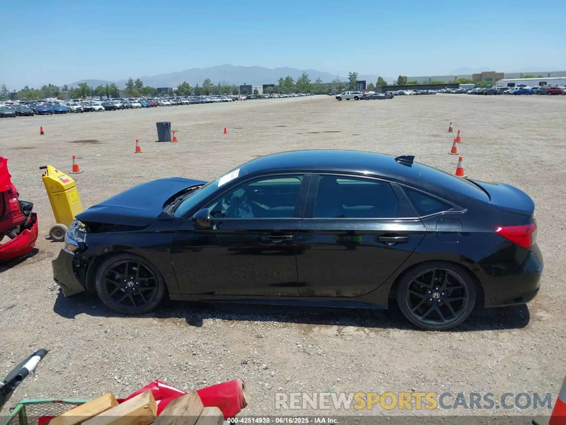 15 Photograph of a damaged car 2HGFE2F57RH513430 HONDA CIVIC 2024