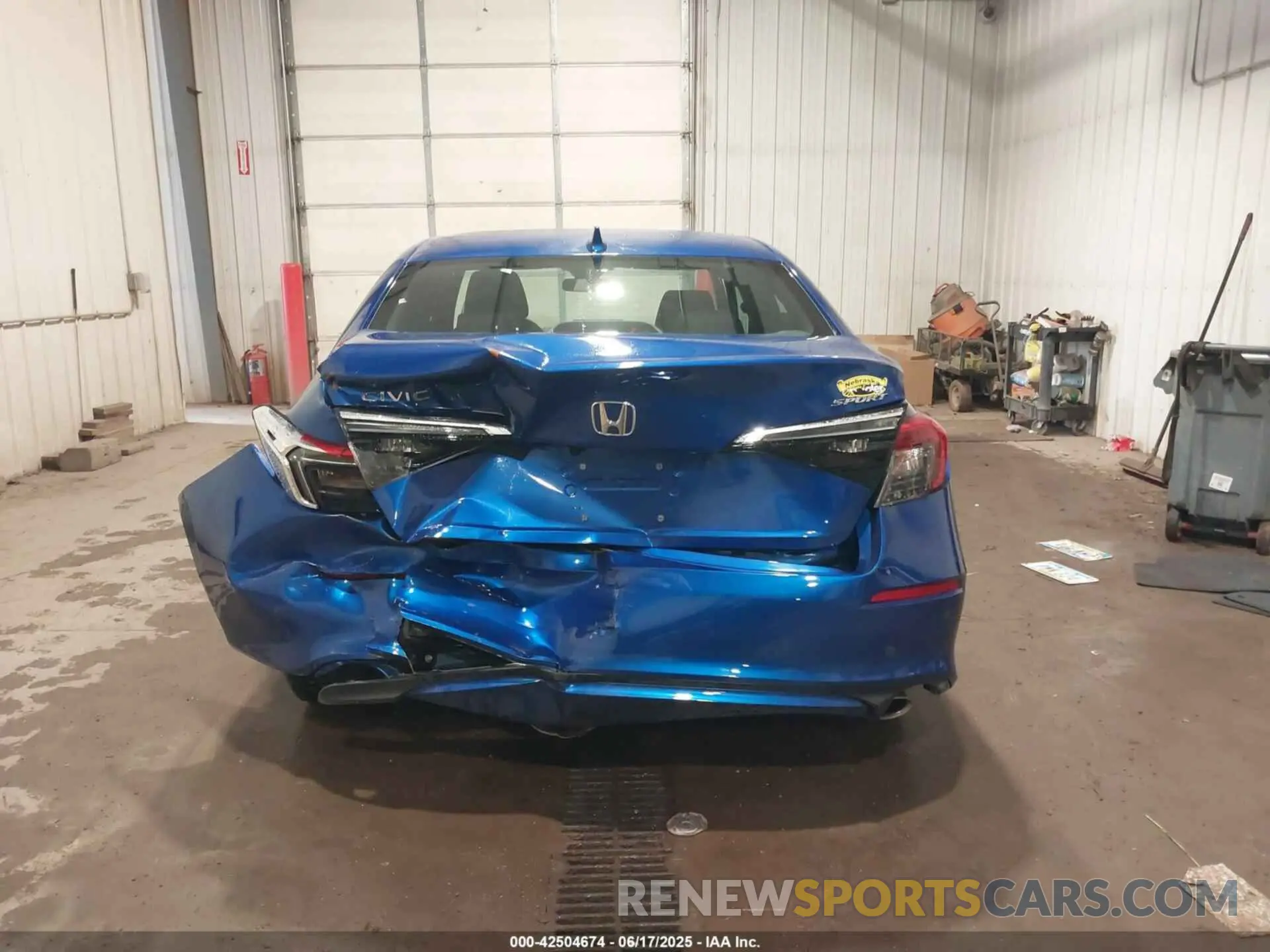 16 Photograph of a damaged car 2HGFE2F57RH528204 HONDA CIVIC 2024