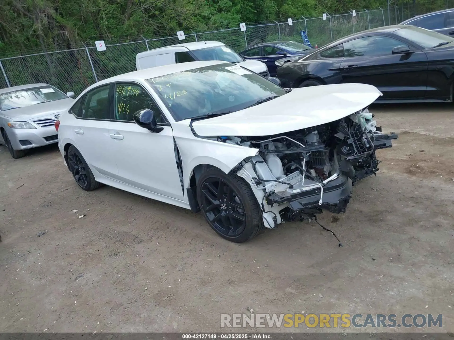 1 Photograph of a damaged car 2HGFE2F57RH535640 HONDA CIVIC 2024