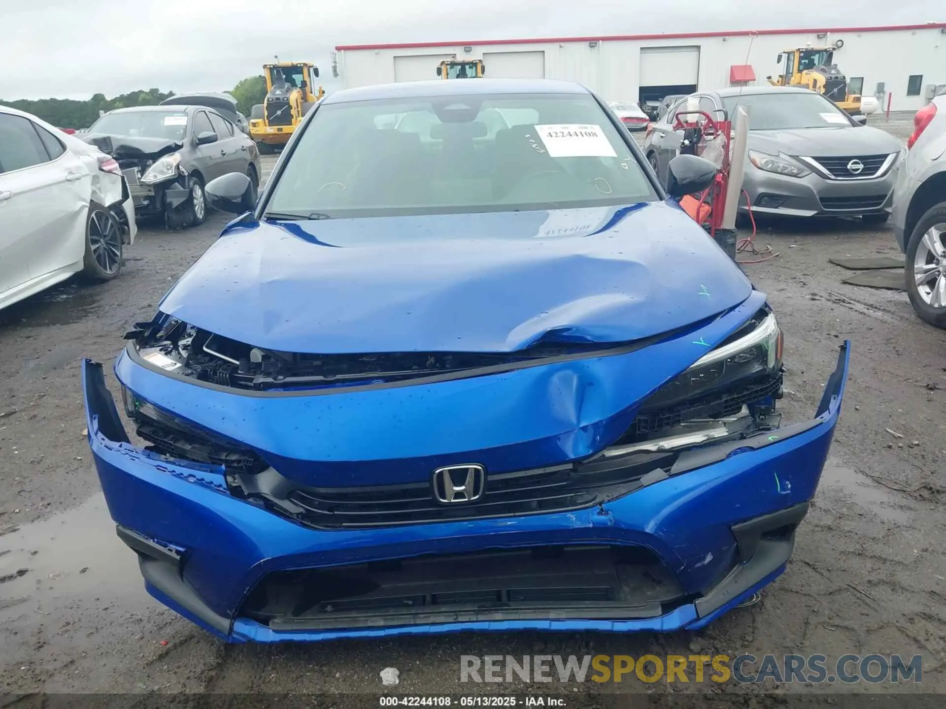 12 Photograph of a damaged car 2HGFE2F57RH557637 HONDA CIVIC 2024