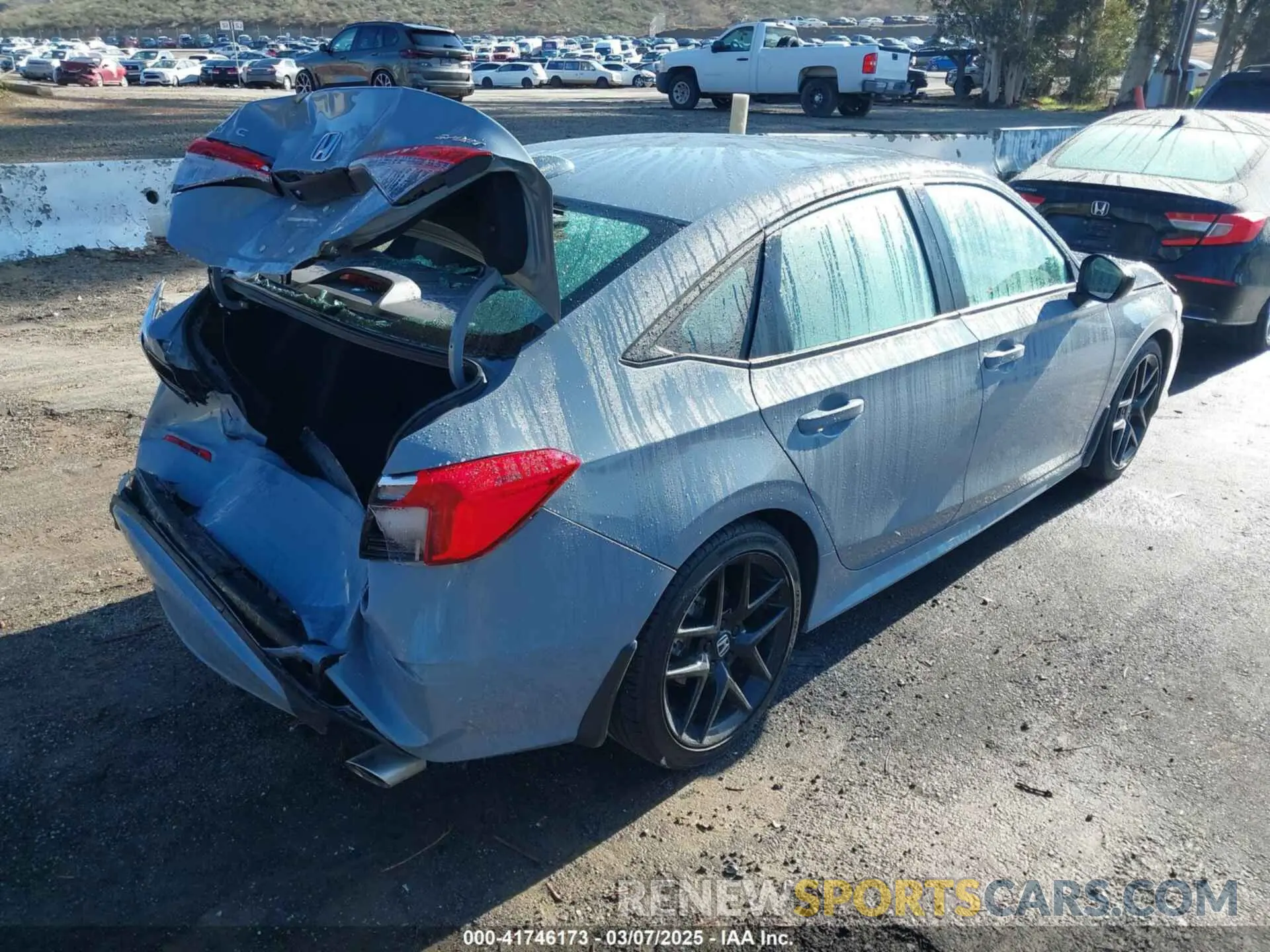 4 Photograph of a damaged car 2HGFE2F57RH561798 HONDA CIVIC 2024