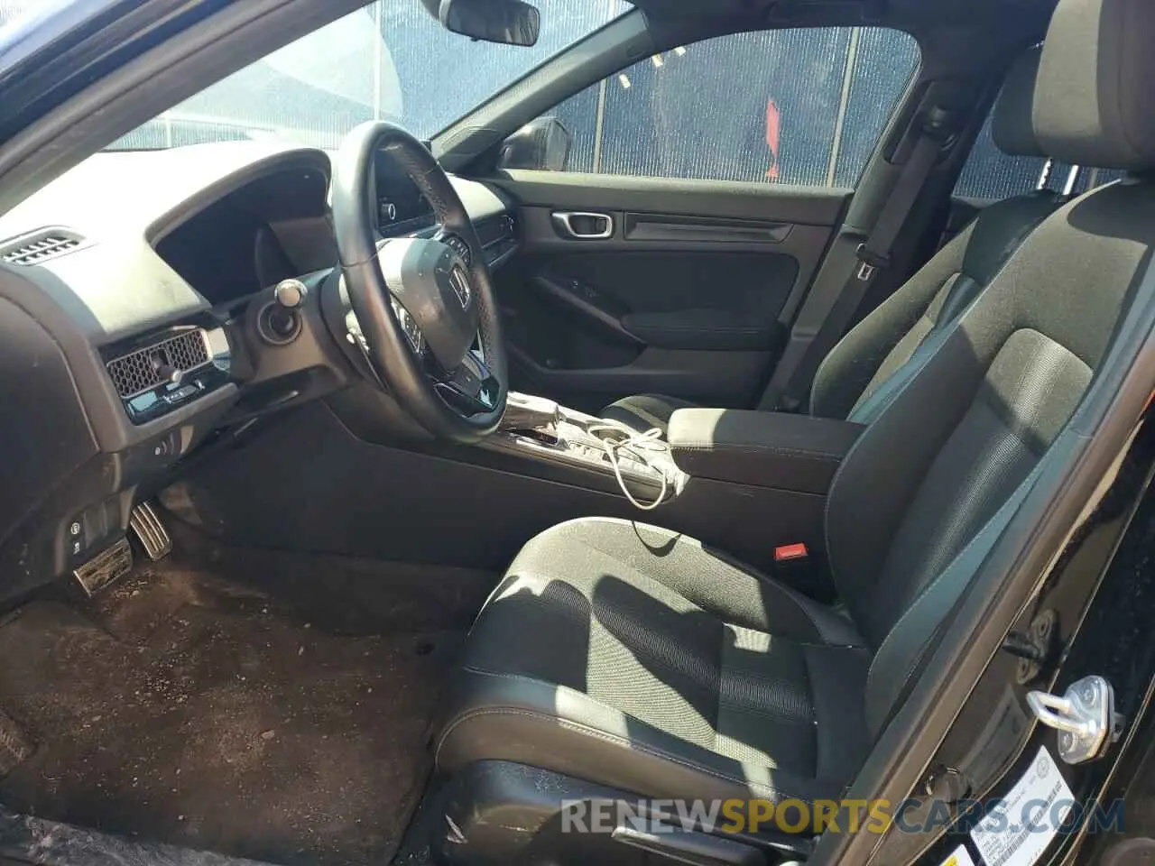 7 Photograph of a damaged car 2HGFE2F58RH104983 HONDA CIVIC 2024