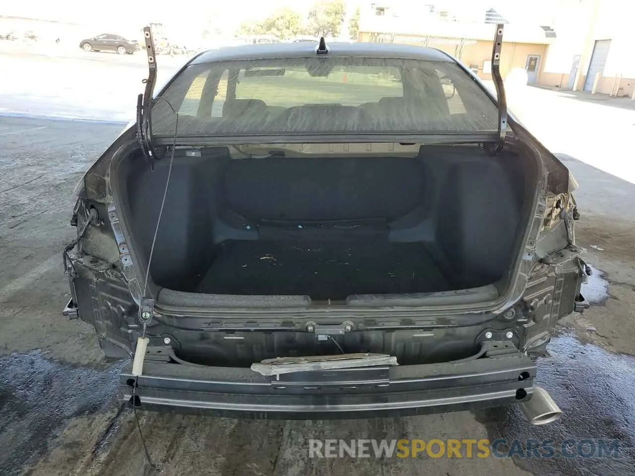 6 Photograph of a damaged car 2HGFE2F58RH513386 HONDA CIVIC 2024