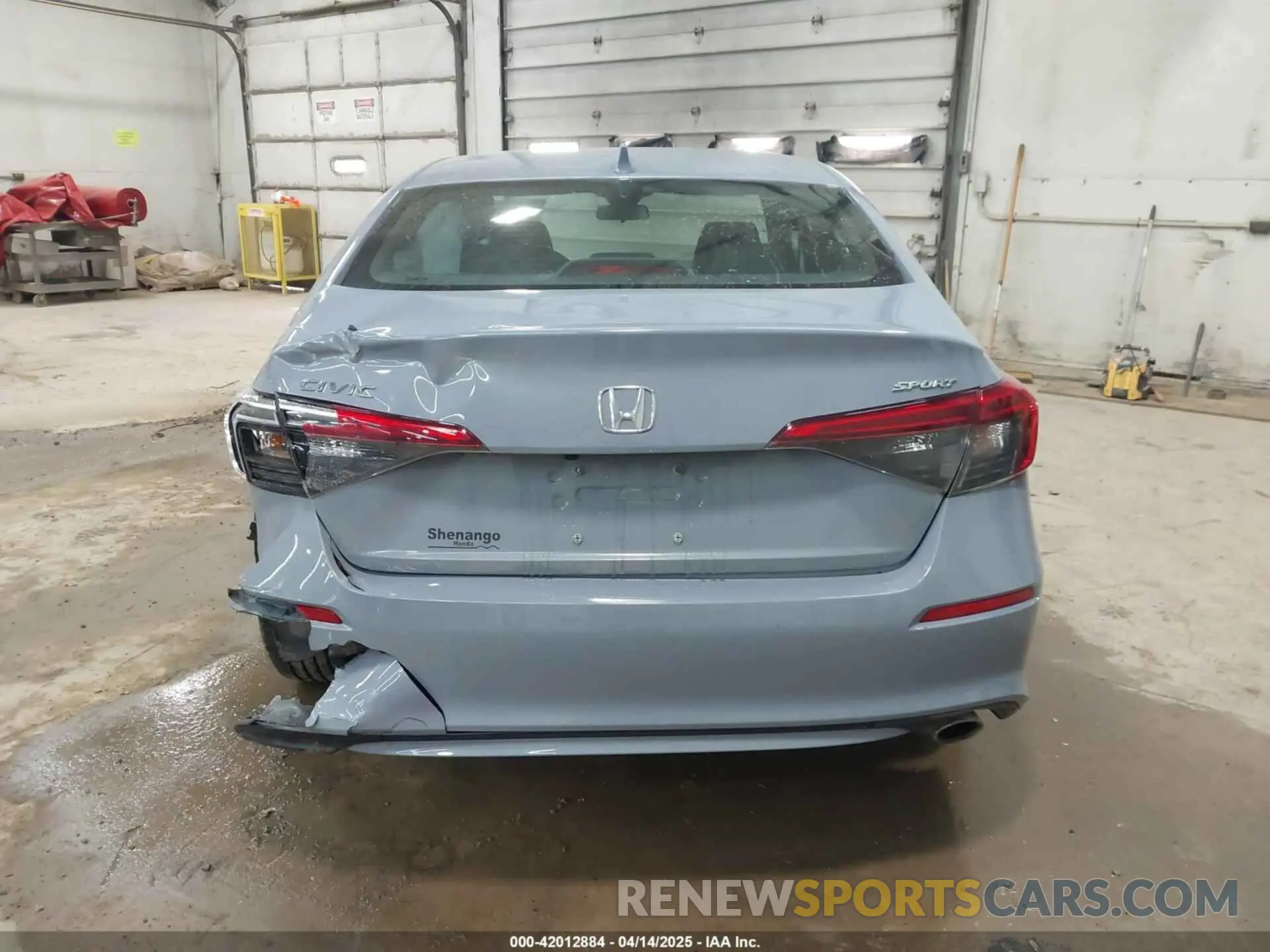 16 Photograph of a damaged car 2HGFE2F58RH518460 HONDA CIVIC 2024