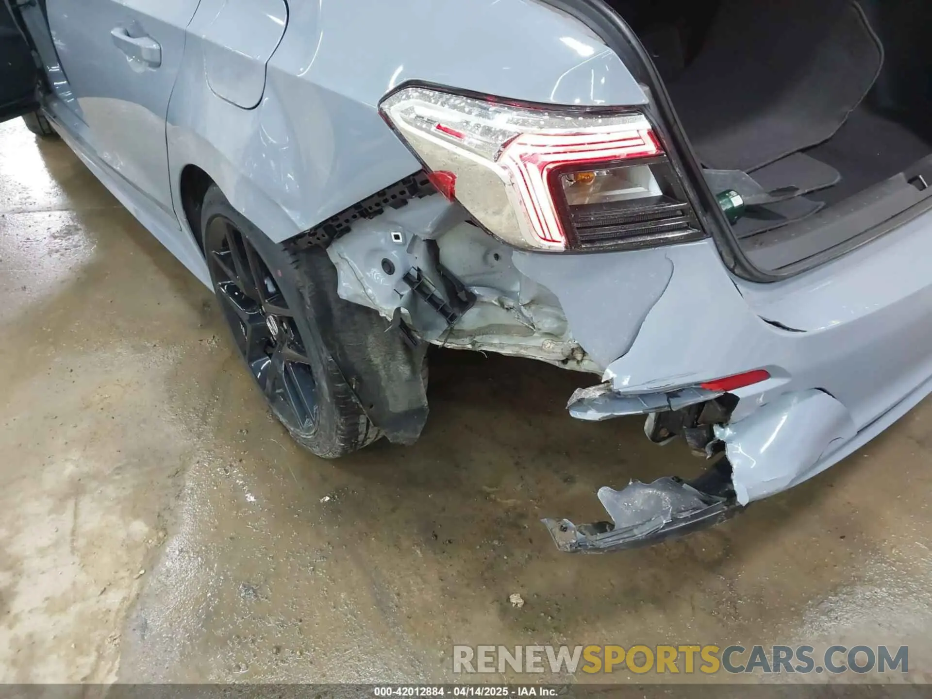 6 Photograph of a damaged car 2HGFE2F58RH518460 HONDA CIVIC 2024