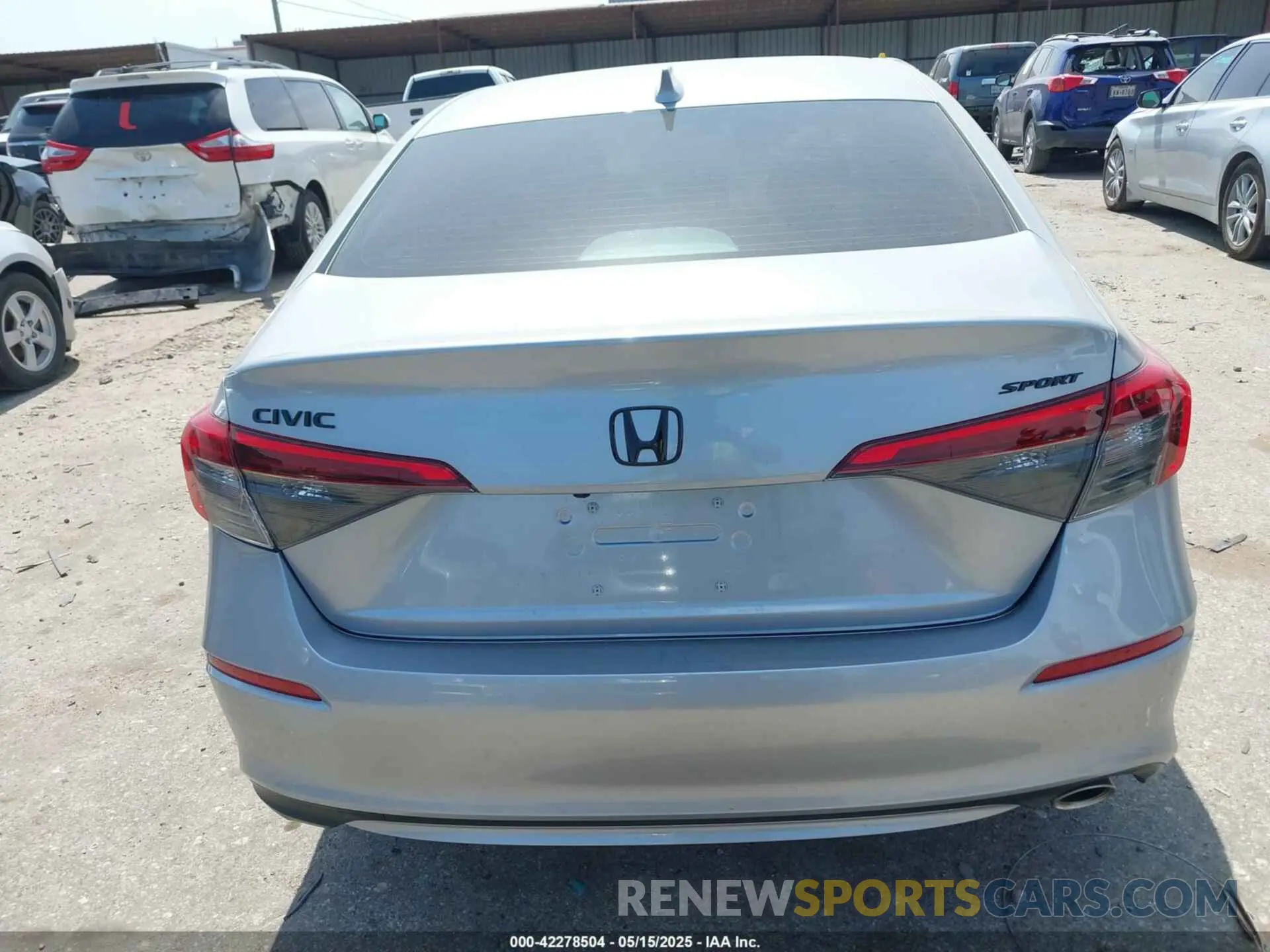 15 Photograph of a damaged car 2HGFE2F58RH532780 HONDA CIVIC 2024