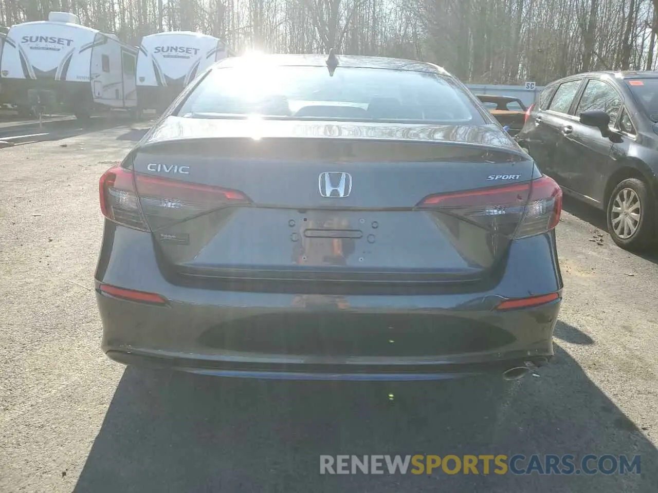 6 Photograph of a damaged car 2HGFE2F58RH546758 HONDA CIVIC 2024