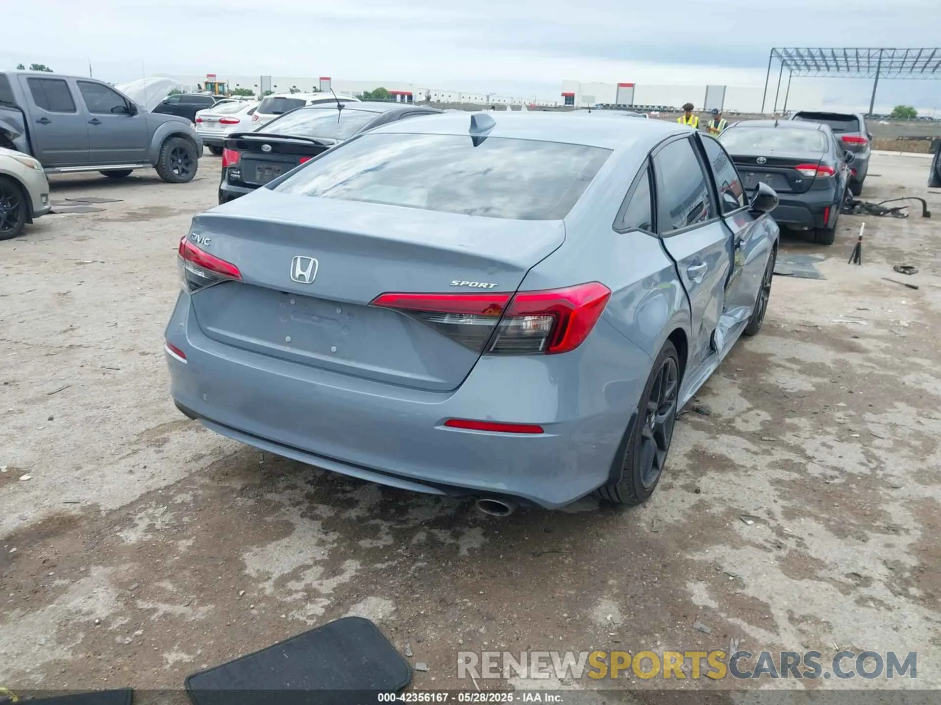 4 Photograph of a damaged car 2HGFE2F58RH556352 HONDA CIVIC 2024
