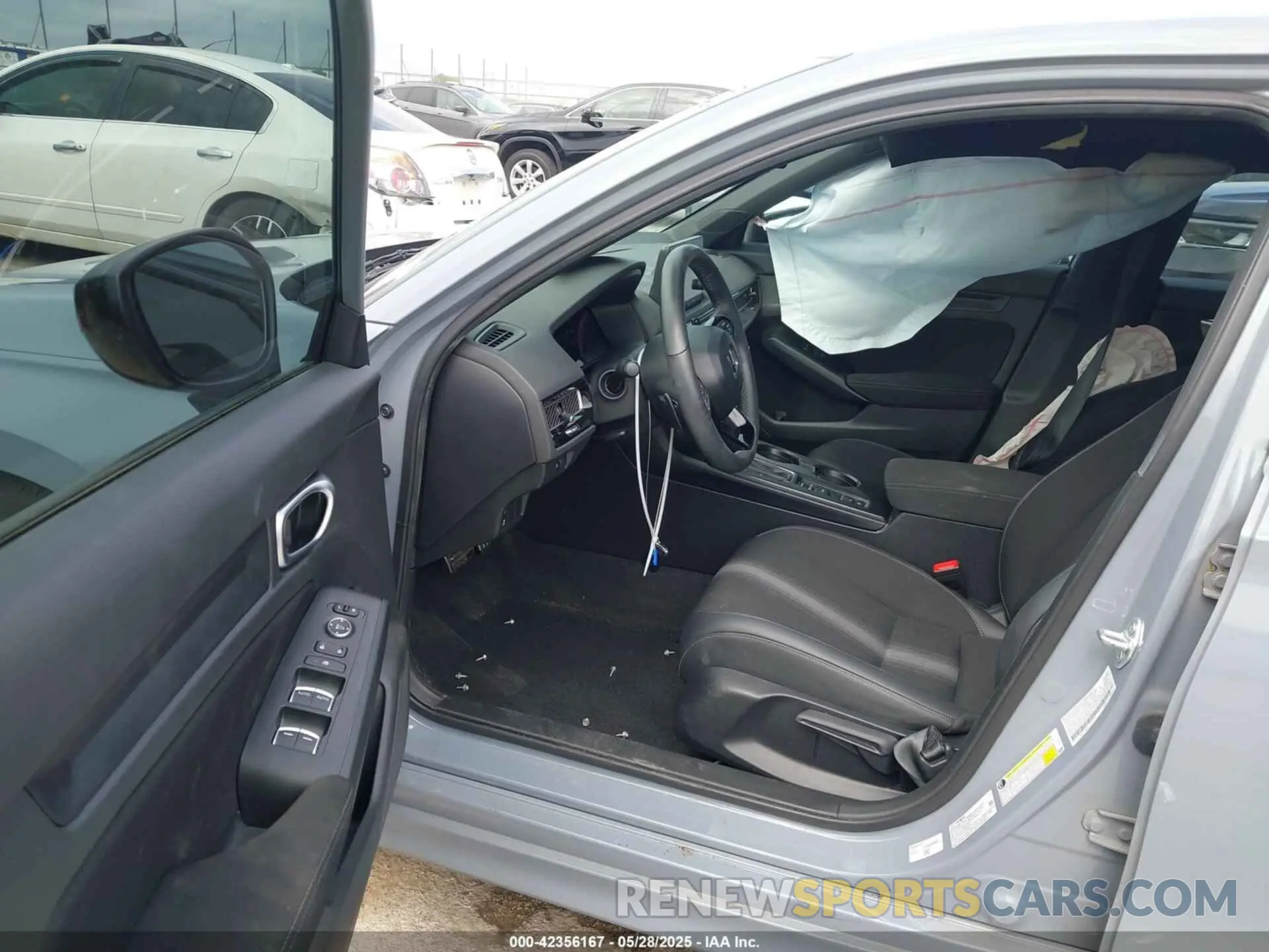 5 Photograph of a damaged car 2HGFE2F58RH556352 HONDA CIVIC 2024