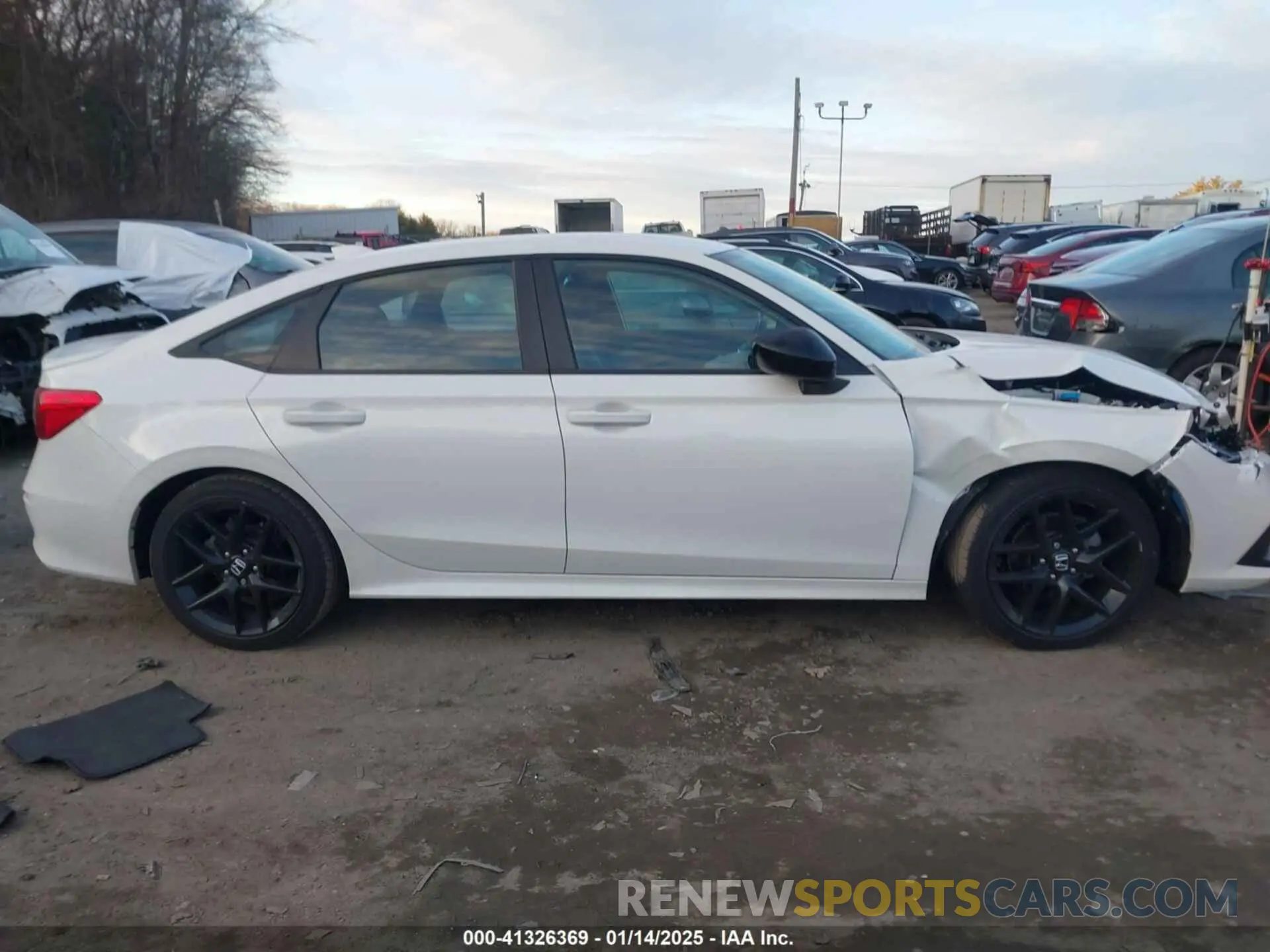 13 Photograph of a damaged car 2HGFE2F58RH564838 HONDA CIVIC 2024