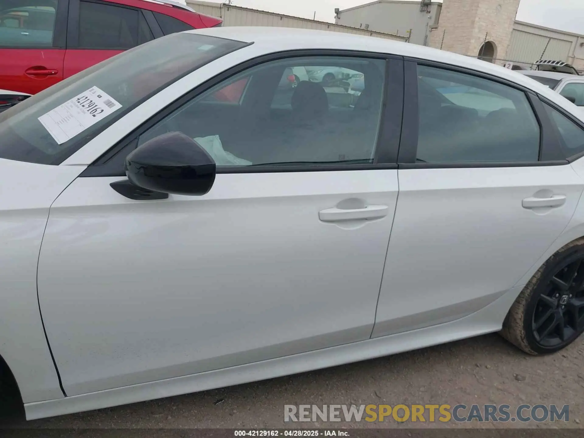 13 Photograph of a damaged car 2HGFE2F58RH589187 HONDA CIVIC 2024