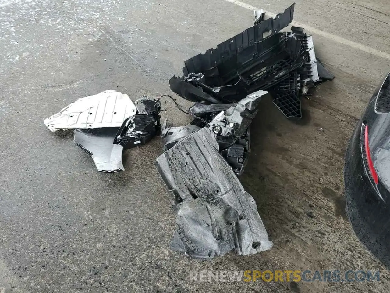 12 Photograph of a damaged car 2HGFE2F58RH589741 HONDA CIVIC 2024