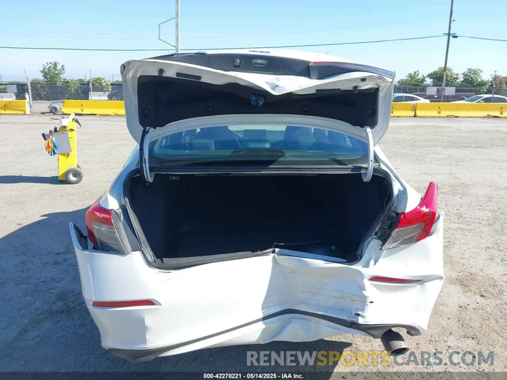 16 Photograph of a damaged car 2HGFE2F59RH504518 HONDA CIVIC 2024