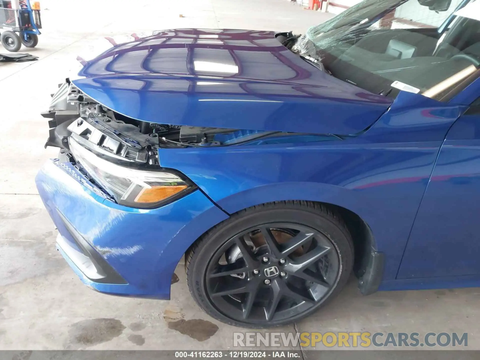 19 Photograph of a damaged car 2HGFE2F59RH518774 HONDA CIVIC 2024